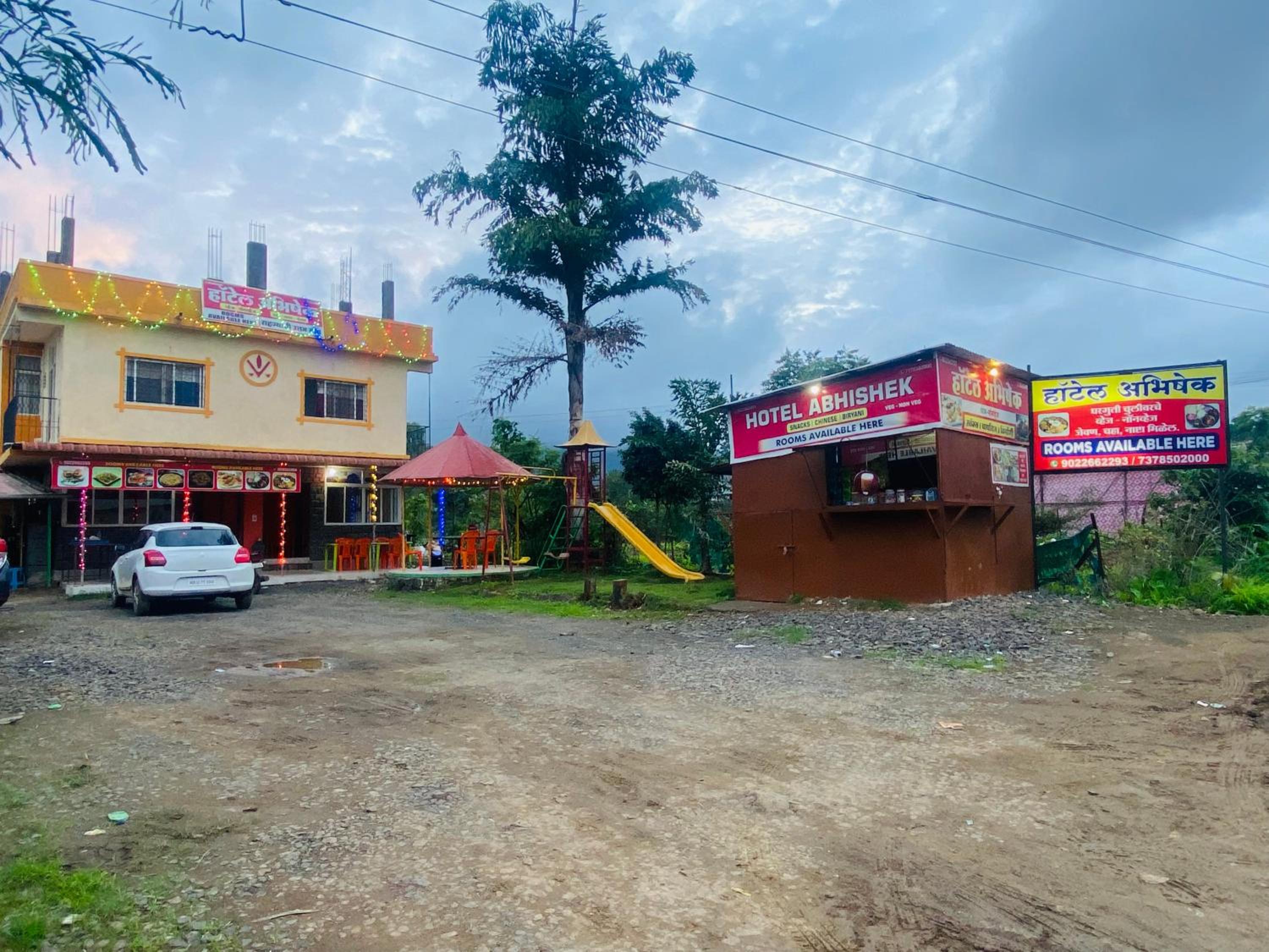Hotel Abhishek kolwan