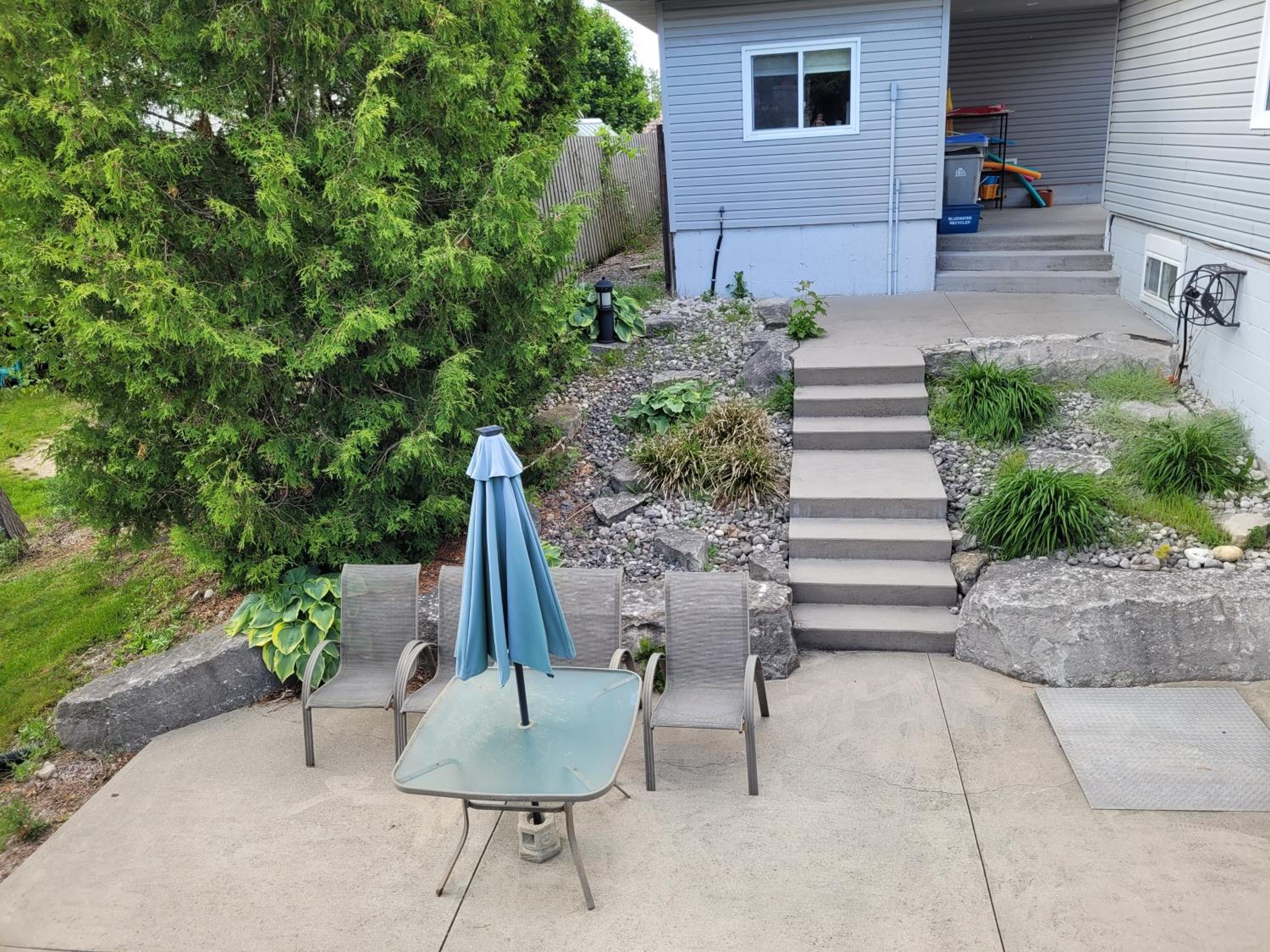 Tranquil Bay Lodge, 3 min walk to sand beach