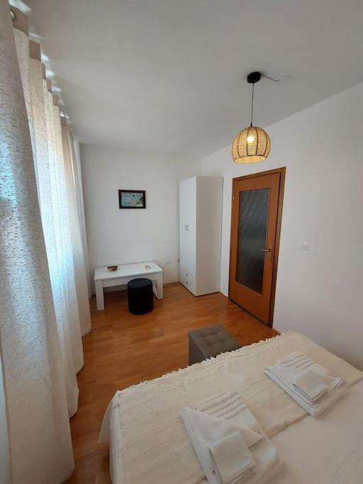 Apartment Riposo with FREE parking - near the beach