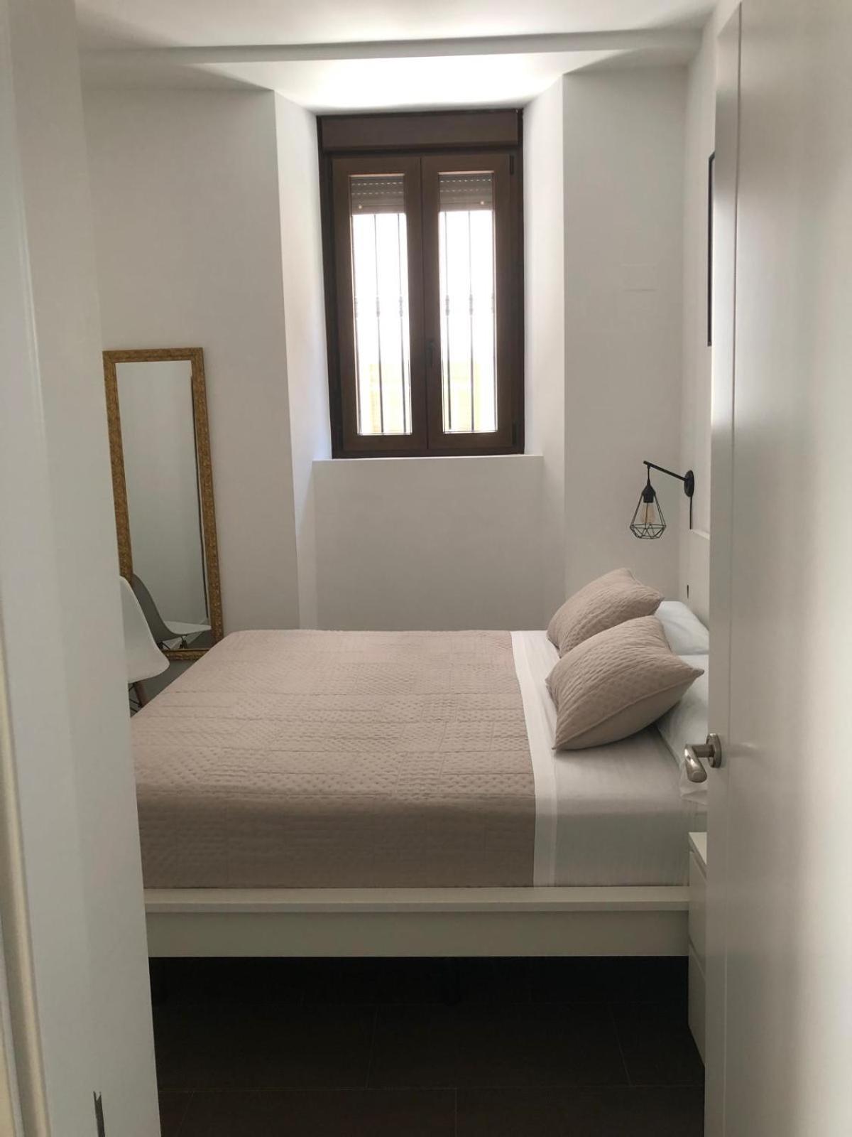 Alojamiento Los naranjos con Piscina y Parking gratuito