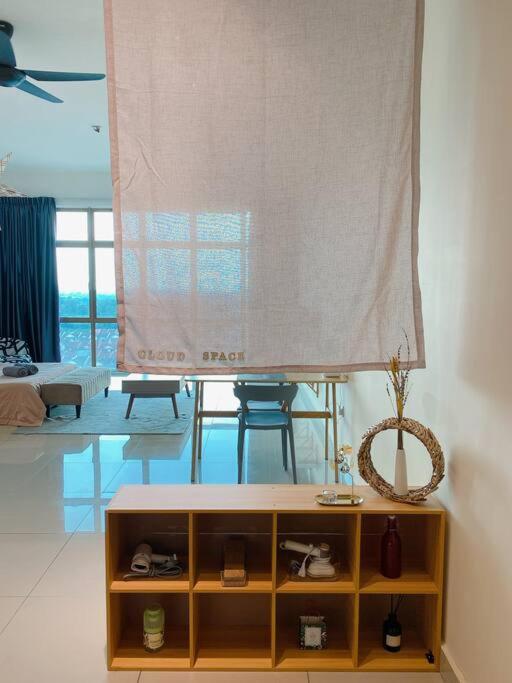 04# Minimalist Muji Inspired at Mount Austin, JB