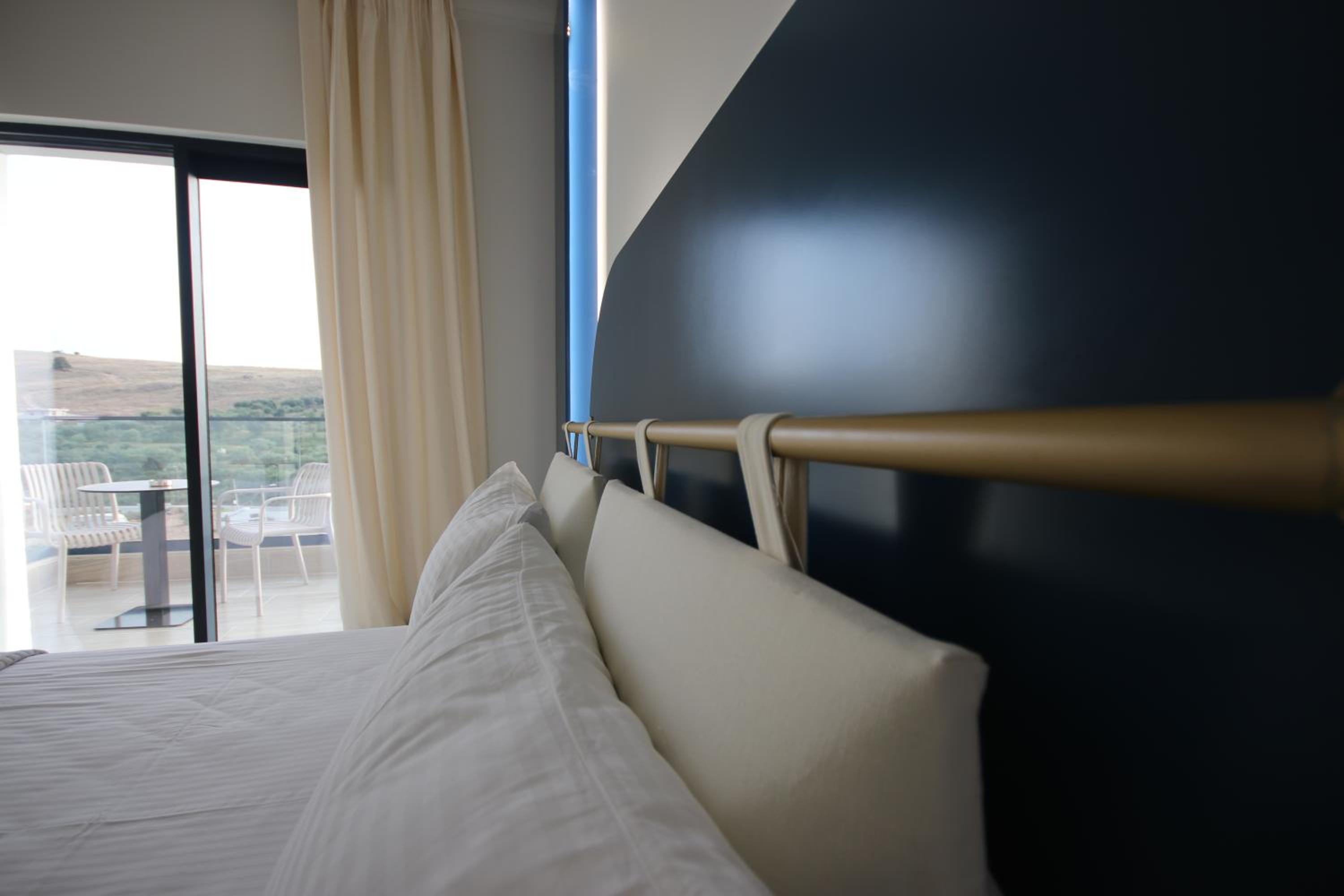 Bay View Hotel