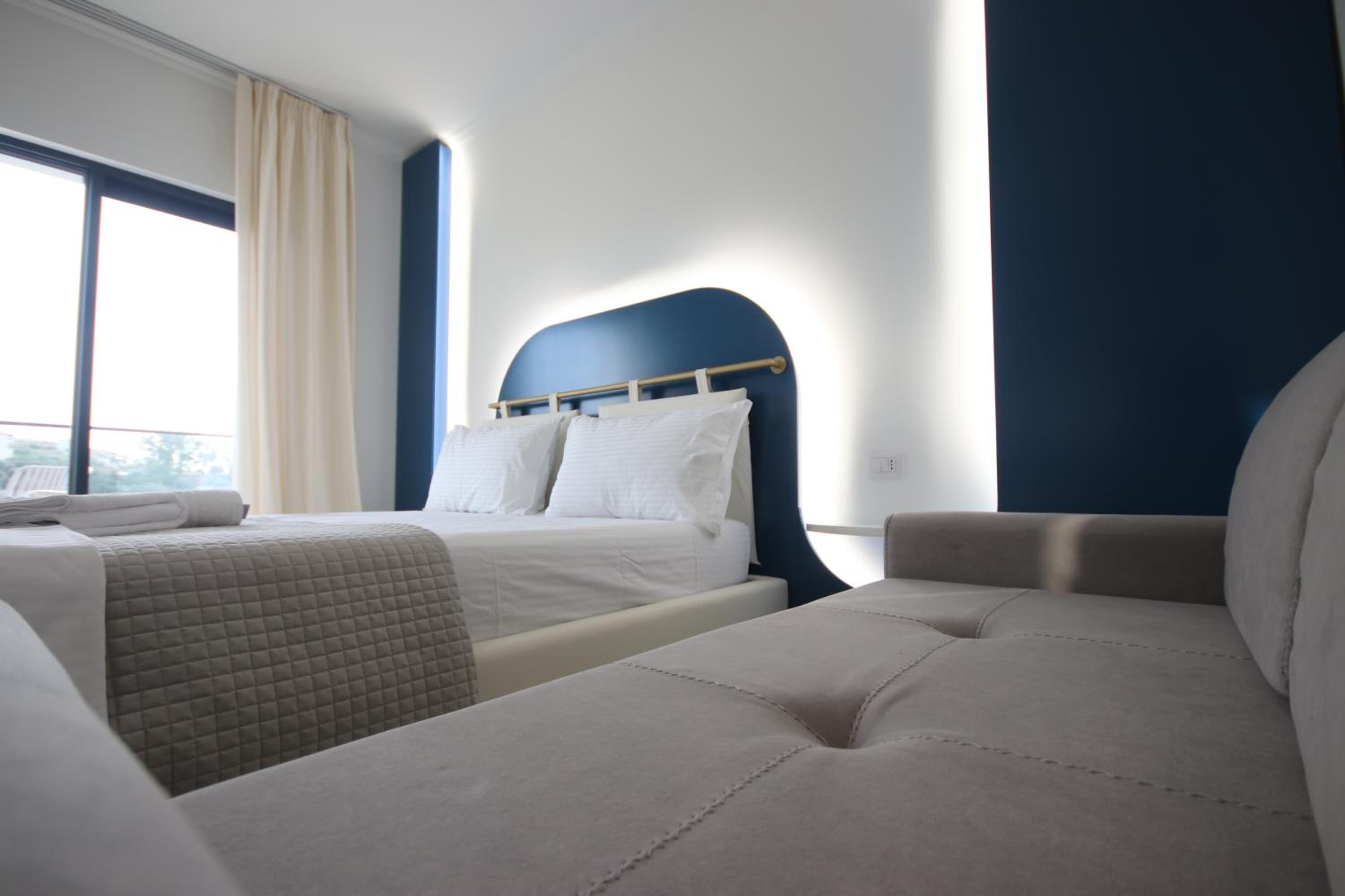 Bay View Hotel