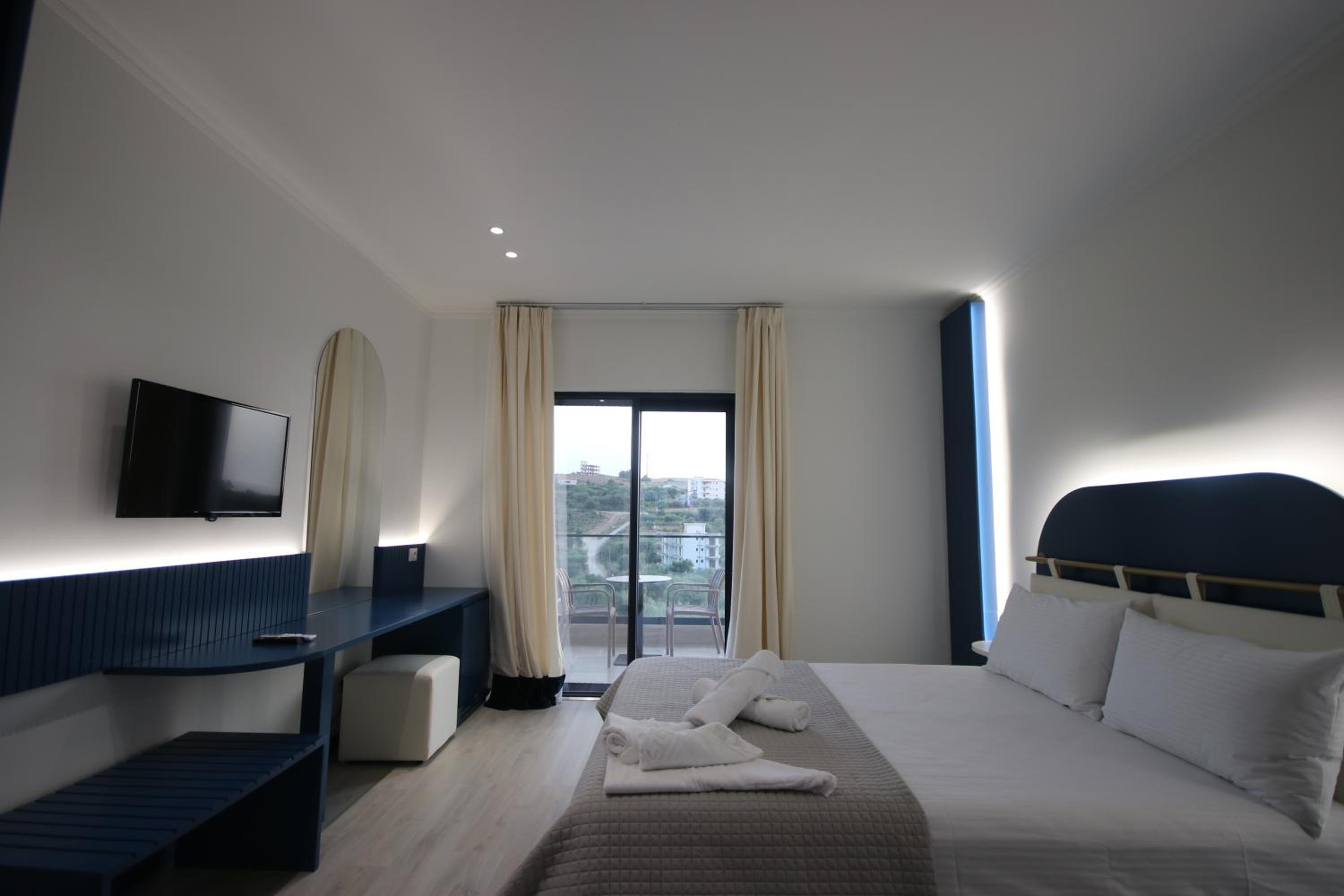 Bay View Hotel
