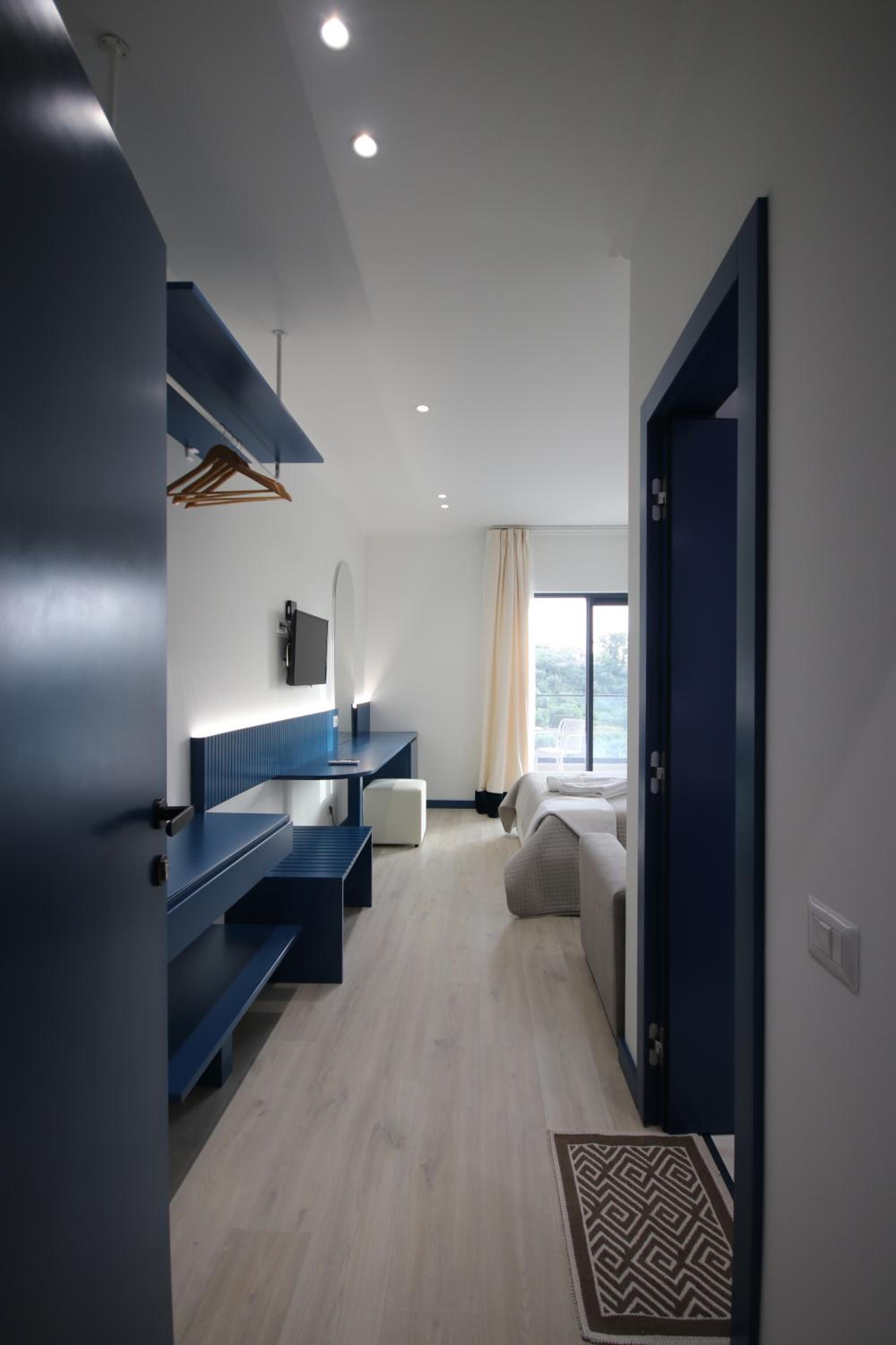 Bay View Hotel