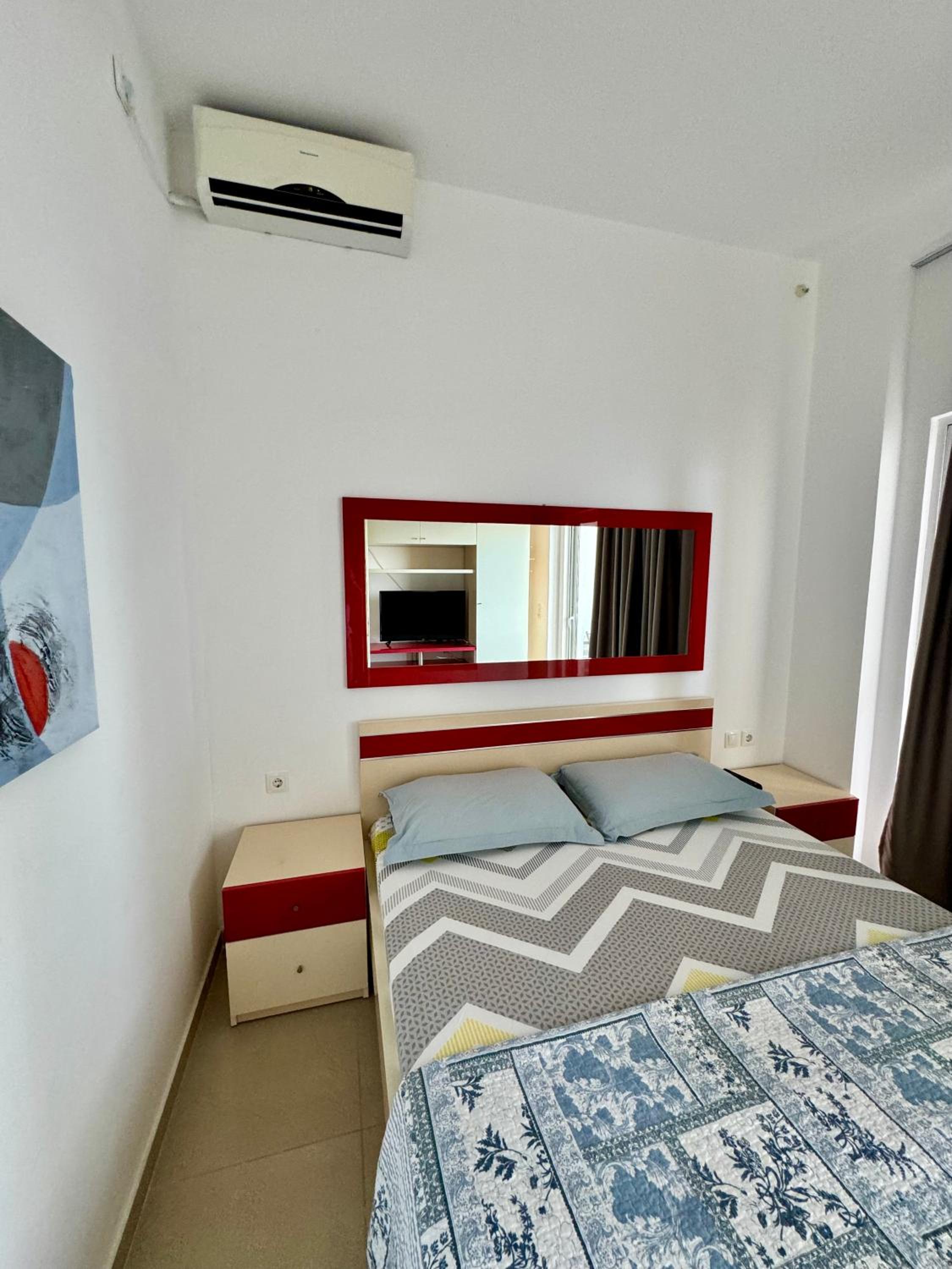 Blue Deluxe Apartment Saranda