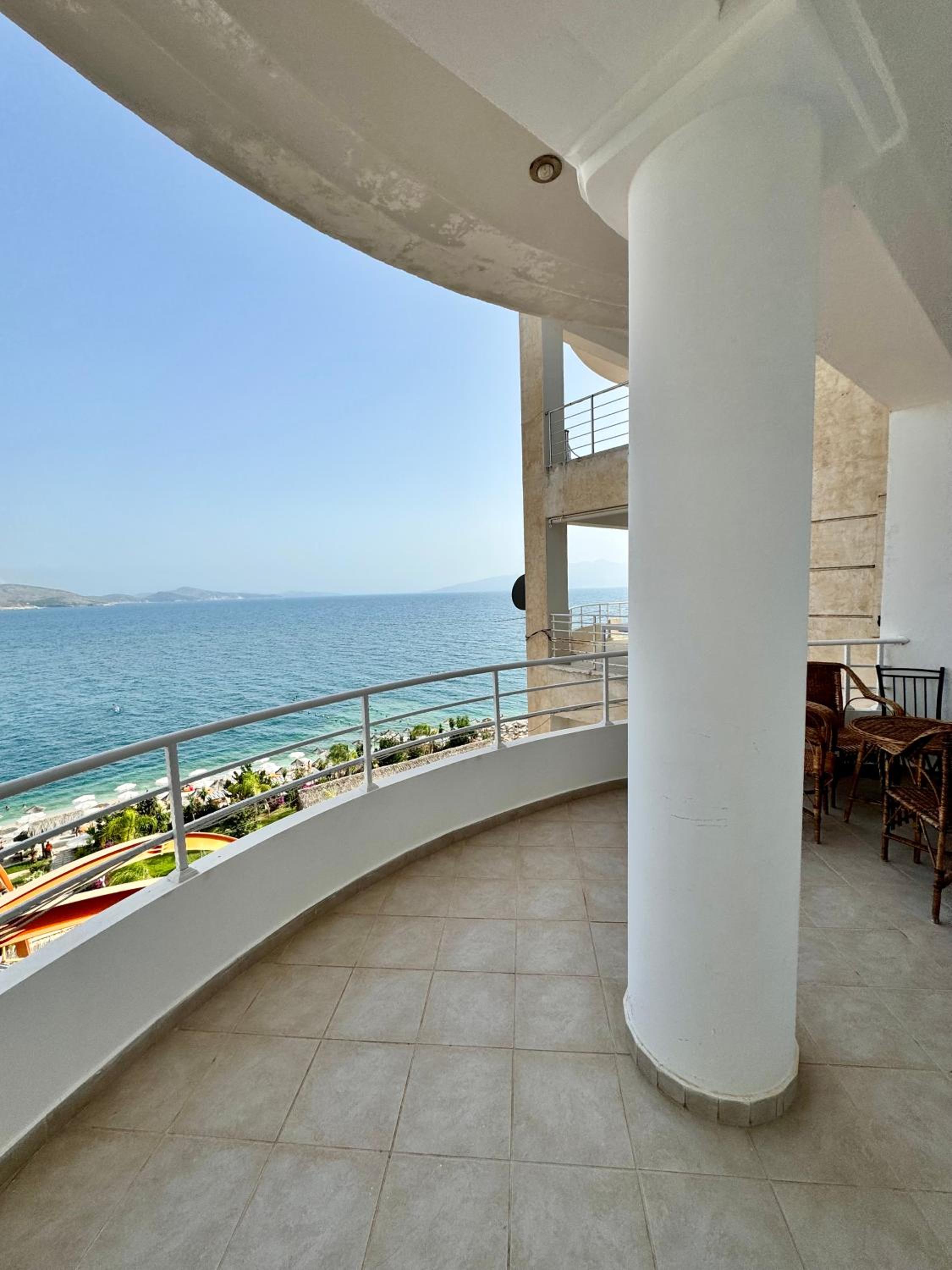 Blue Deluxe Apartment Saranda