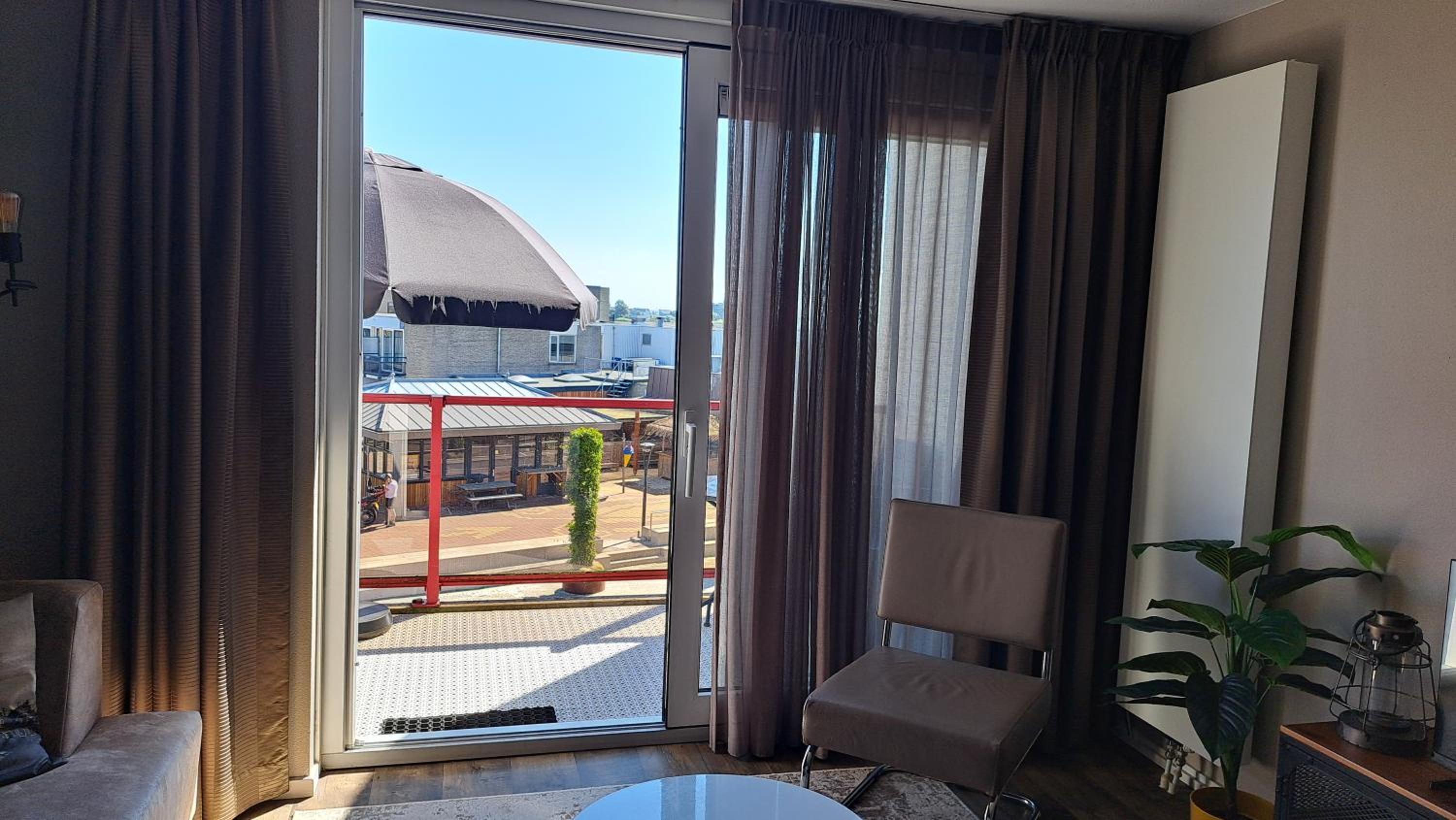 Zuiderzeestate 35, prachtig appartement aan het IJsselmeer