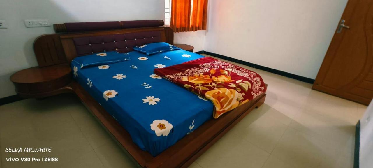 kolahalam homestay