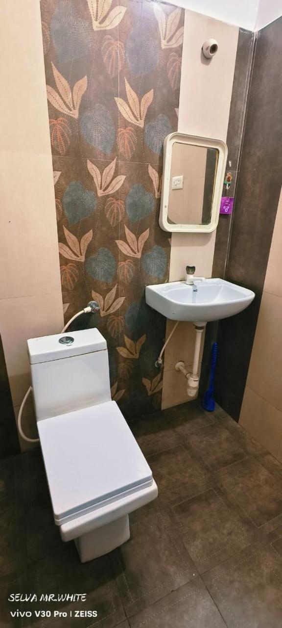 kolahalam homestay