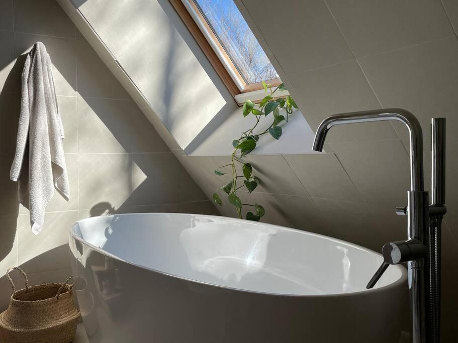 Chalet Architectural - Cottage Lac Fidèle - Entrelacs