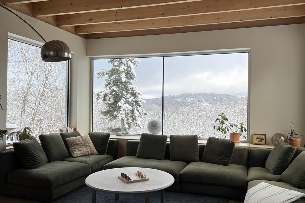 Chalet Architectural - Cottage Lac Fidèle - Entrelacs