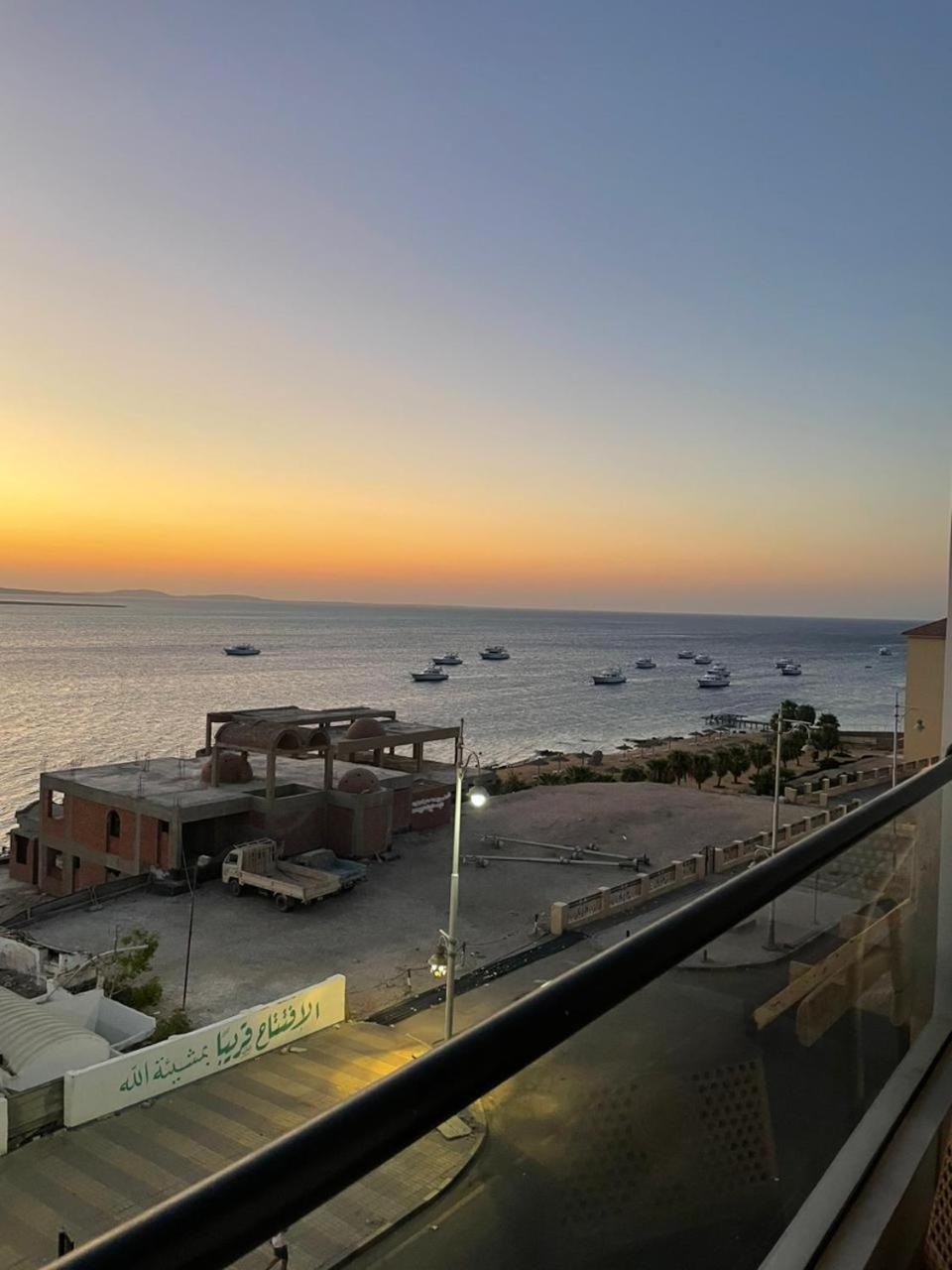 BLUE ViEW SUiTES