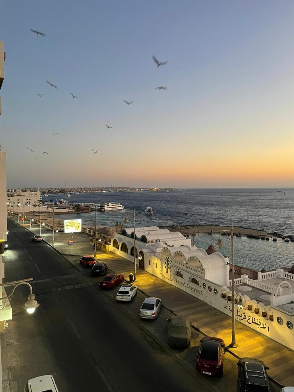 BLUE ViEW SUiTES