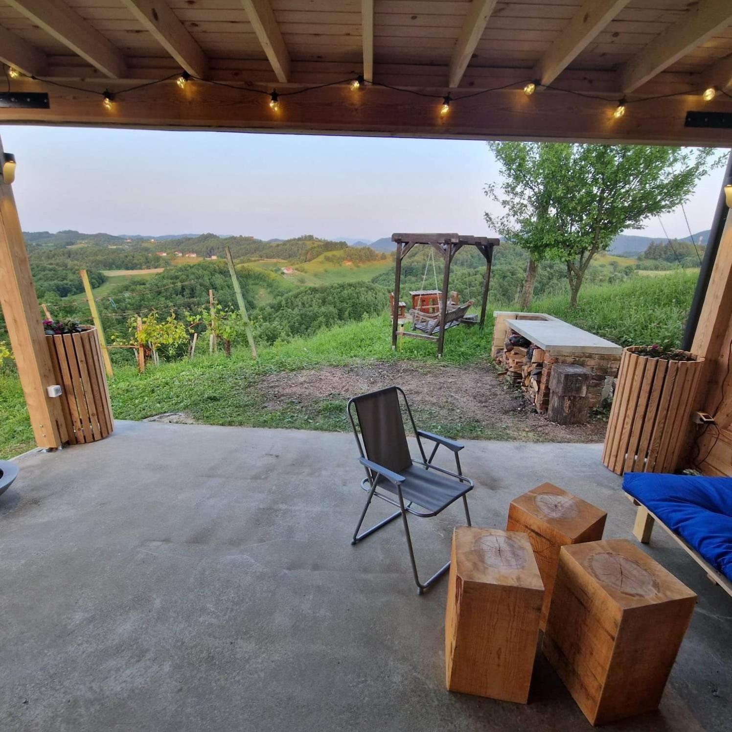 Bellevue mini House