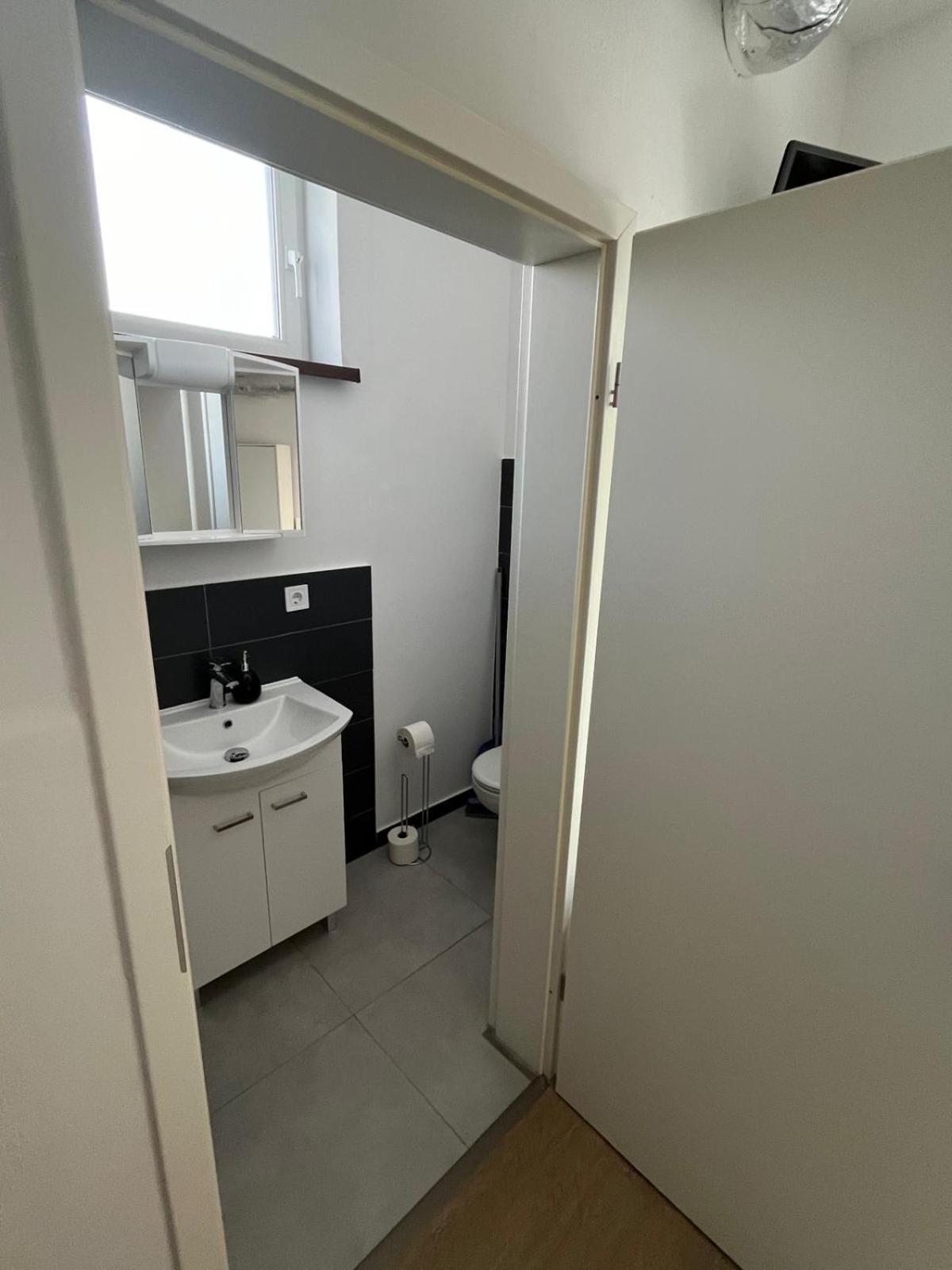 Top Apartments in Kamen - Cozystays