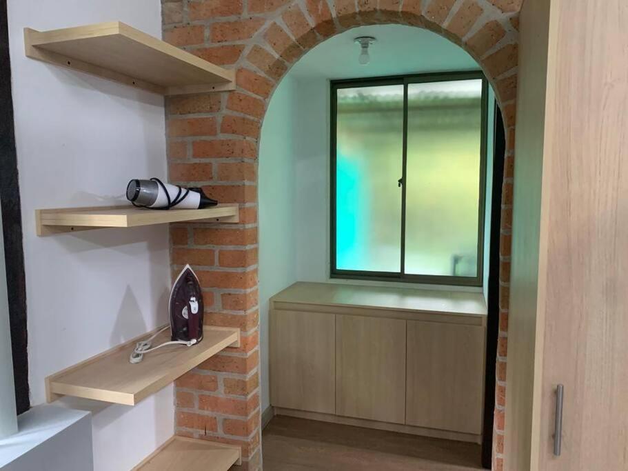 Acogedora casa de huéspedes en Pasto con chimenea interior