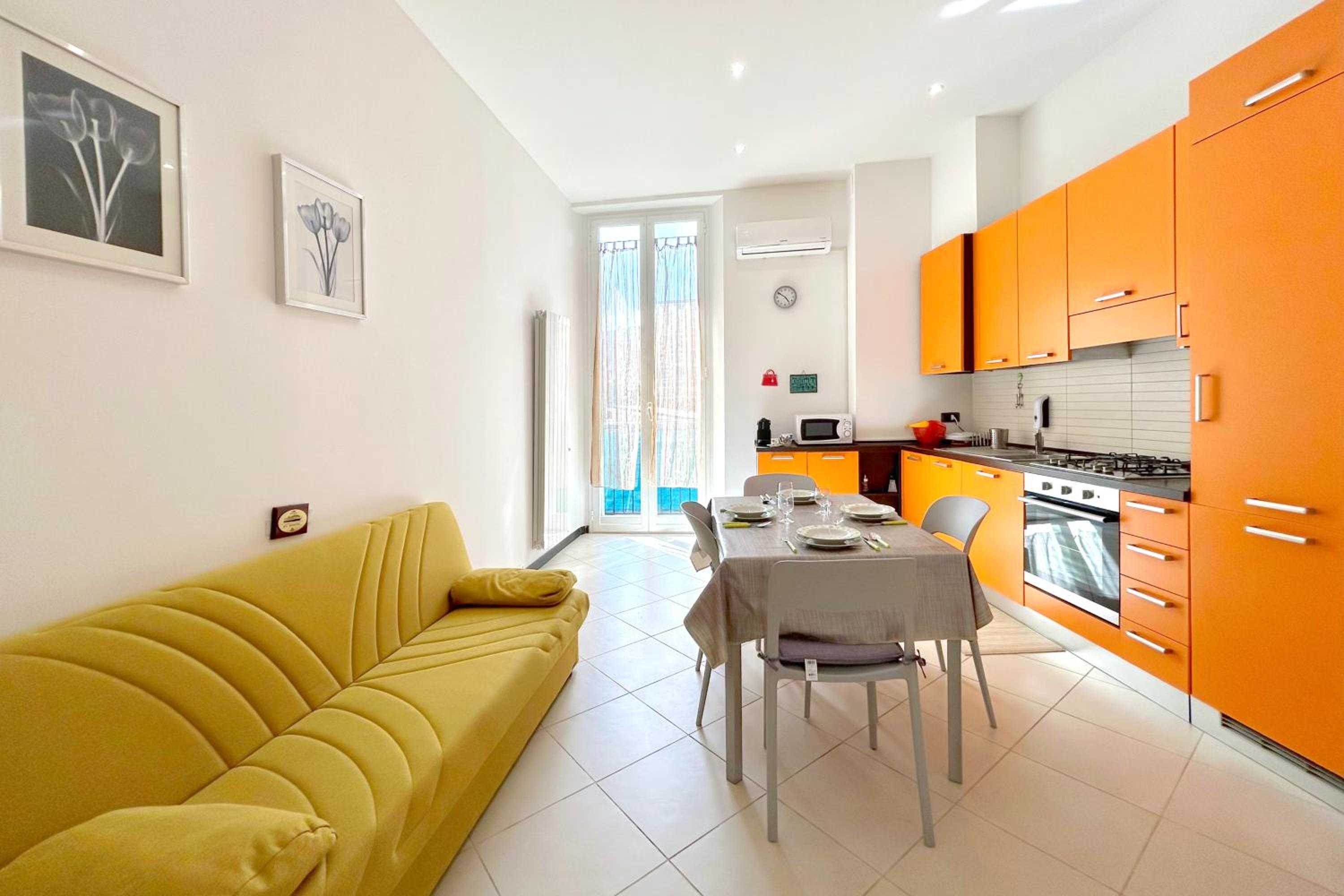 Priamar 200m Beach Front - GrandMaison view 3