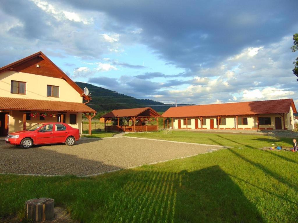 Casa Loksi view 4