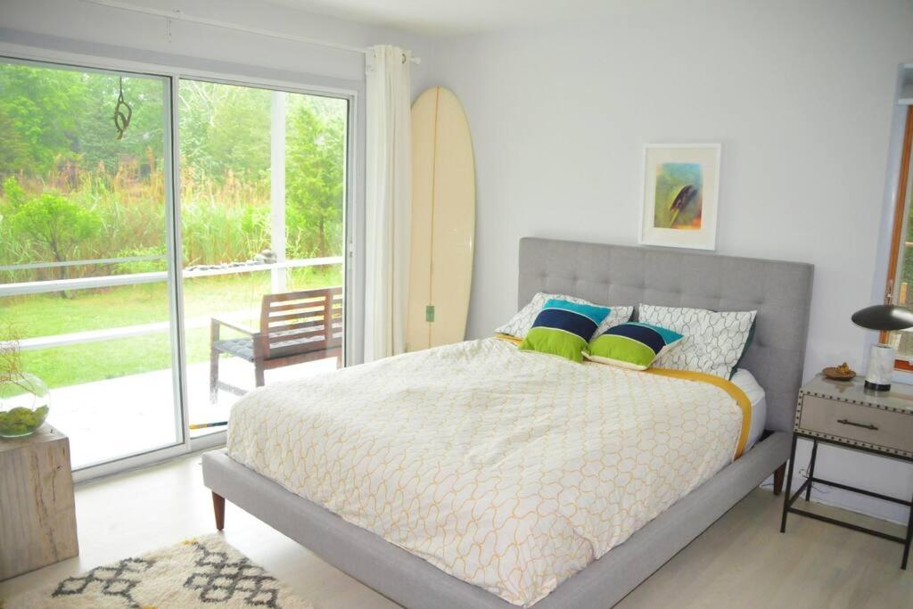 Water front East Hampton Getaway view 2