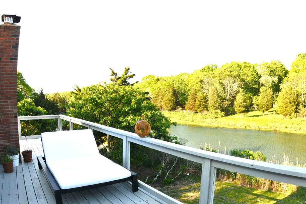Water front East Hampton Getaway view 4