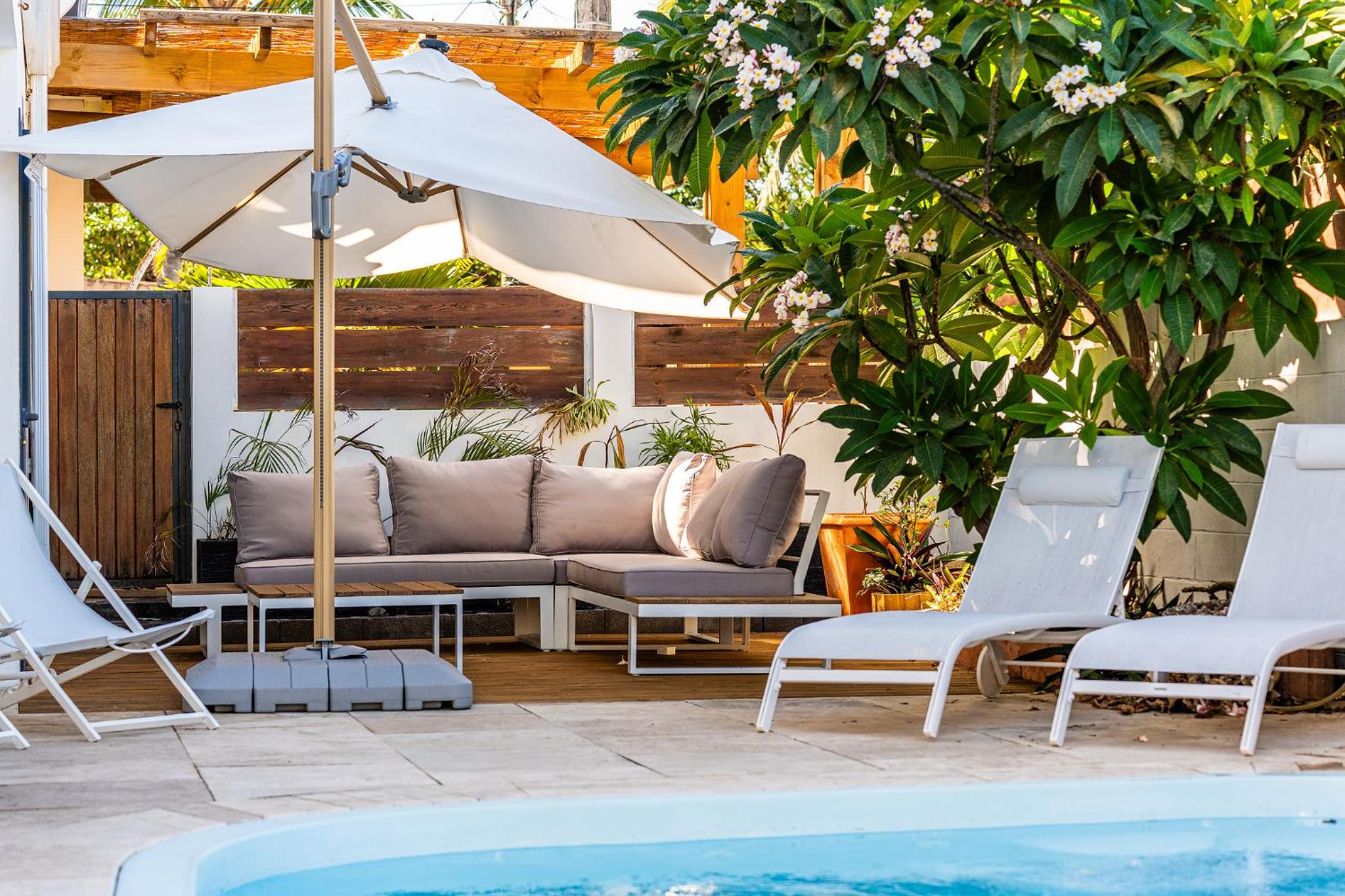 VILLA OCEAN - villa 12 personnes avec piscine à 50m de la plage de l'Etang Salé Les Bains view 4
