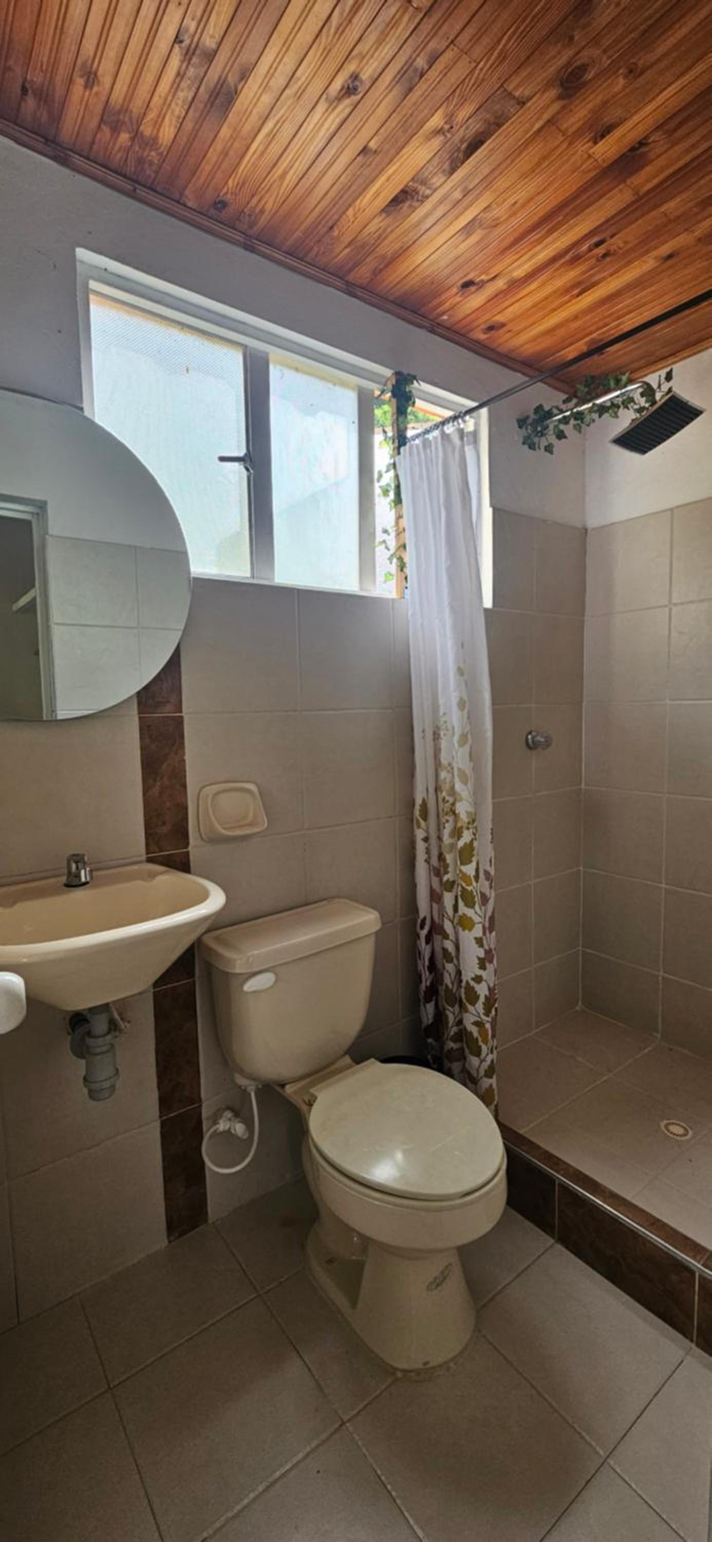 Casa campestre cerca a Bogotá con piscina