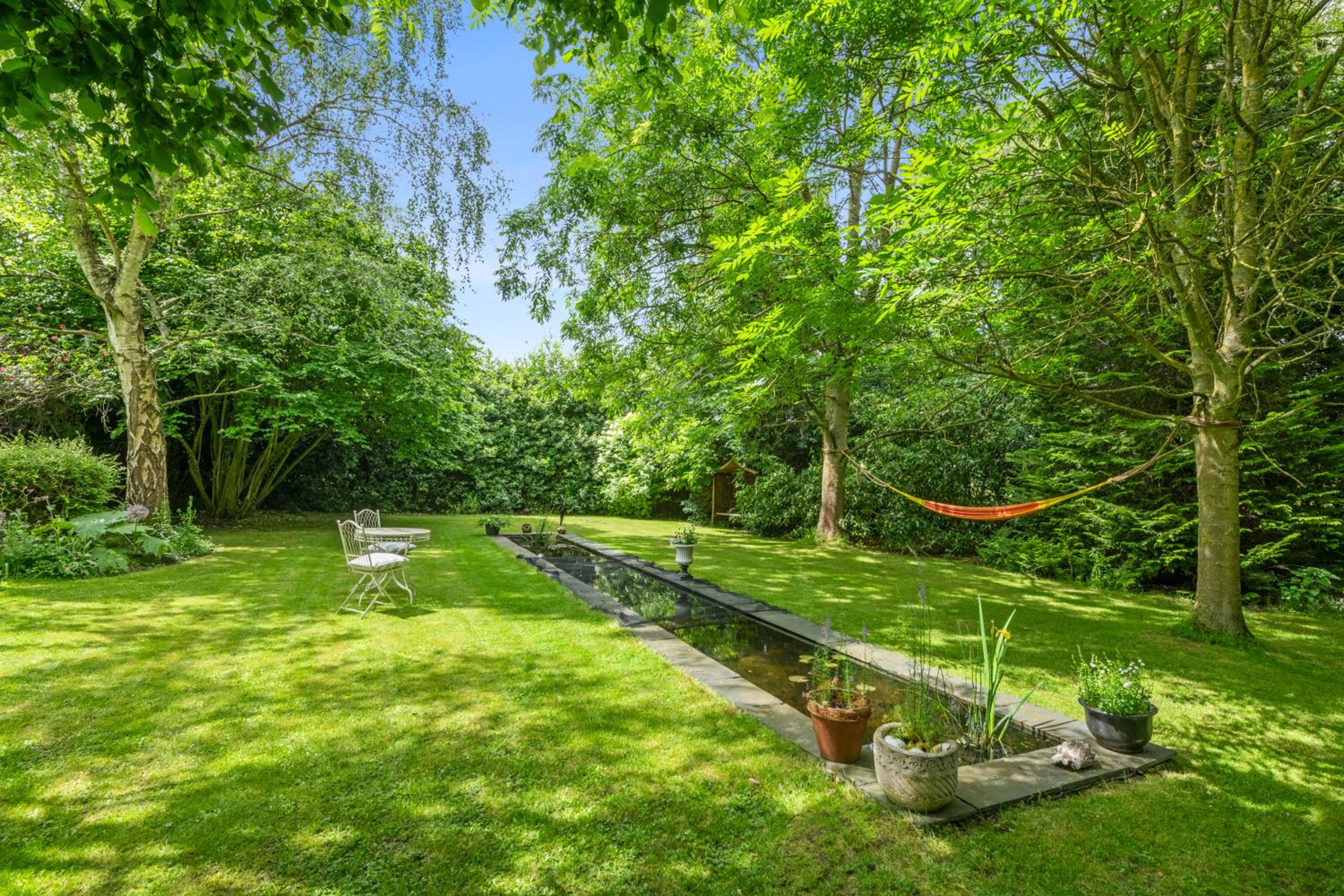 Attractive 2 storey, 2 bedroom barn in Long Melford view 5