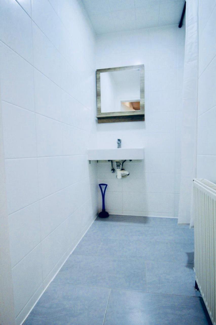 Spacious 2BR 1LR Apt 10 Min to St Stephen