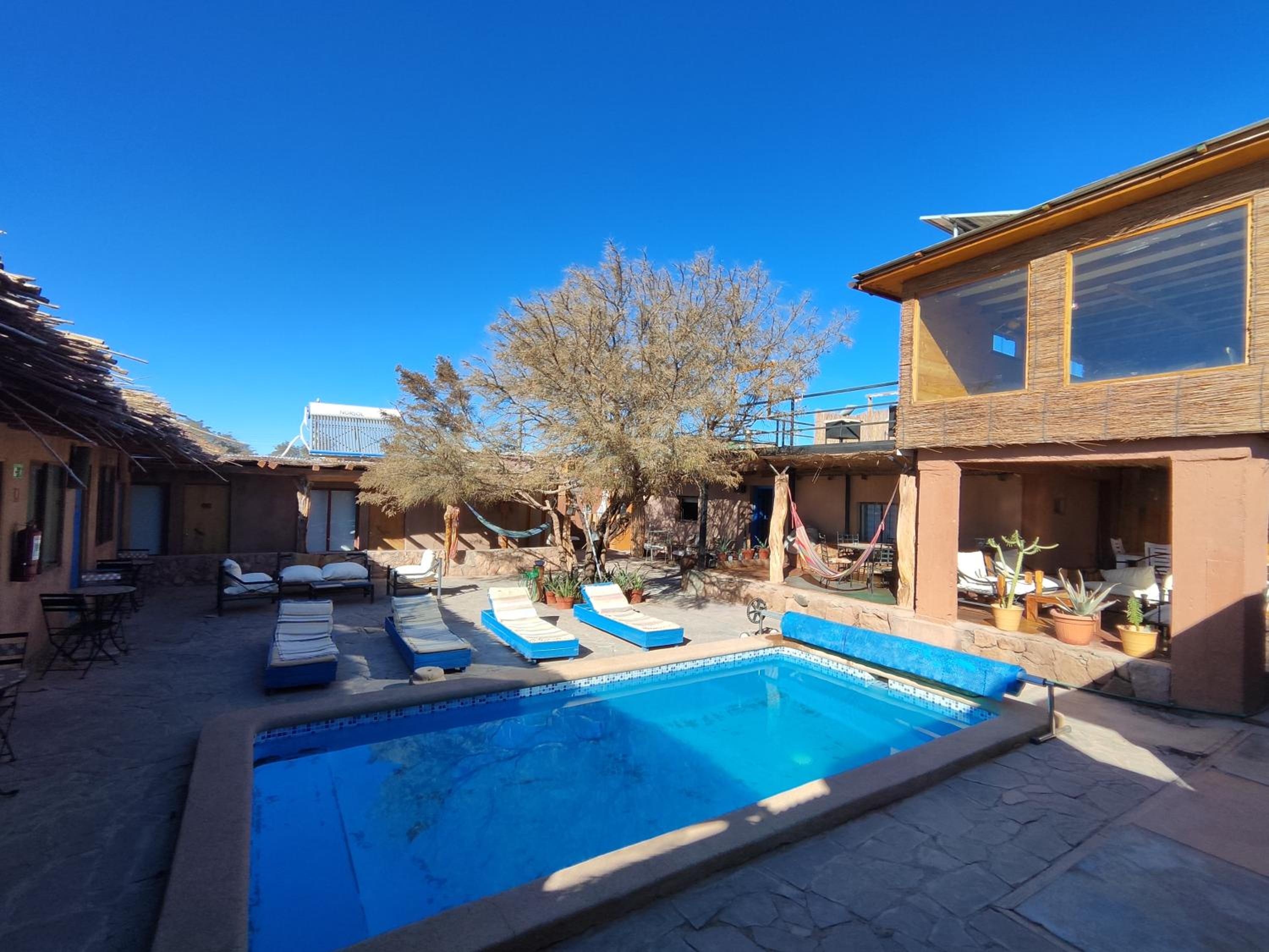 Hotel Hostal Lackuntur - Image 1