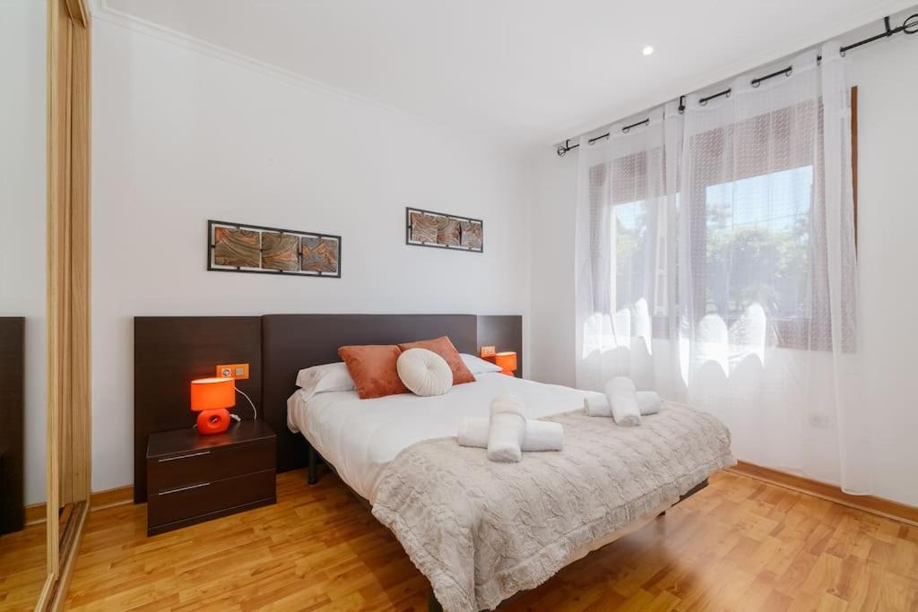 Fantástico chalet junto al mar by CABANA Rentals