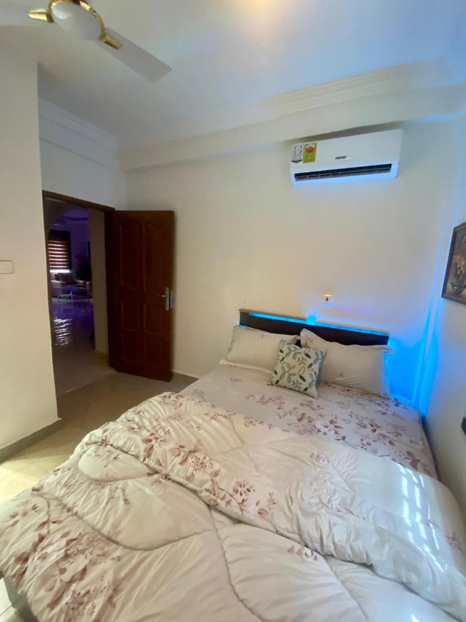 SmileView Apartment