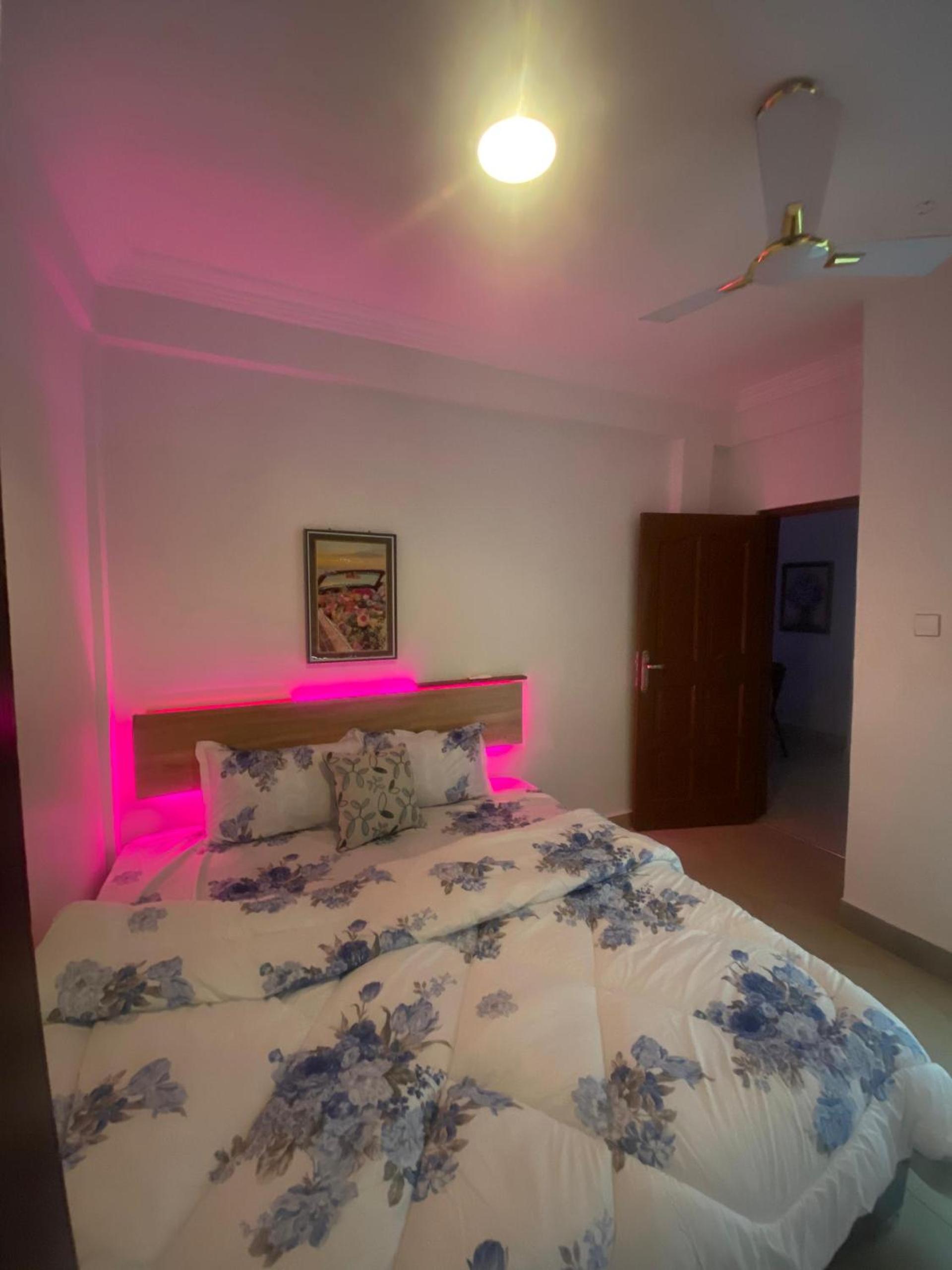 SmileView Apartment