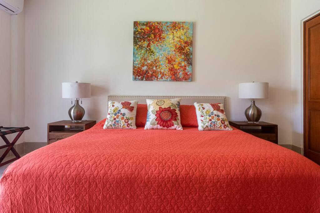 Stunning condo in excellent location