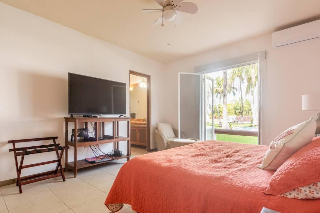 Stunning condo in excellent location
