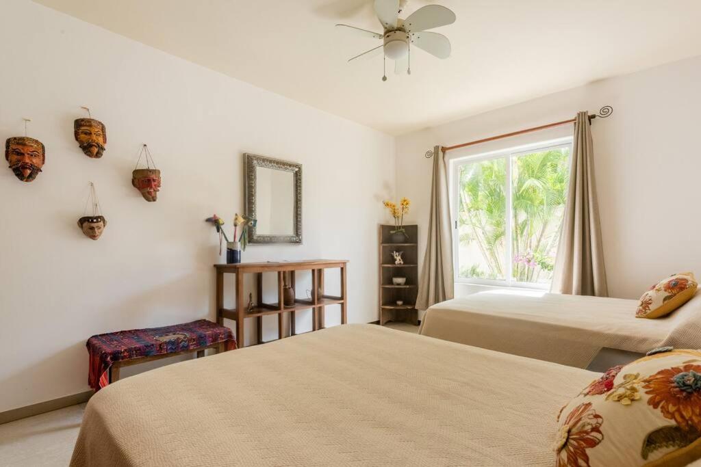Stunning condo in excellent location