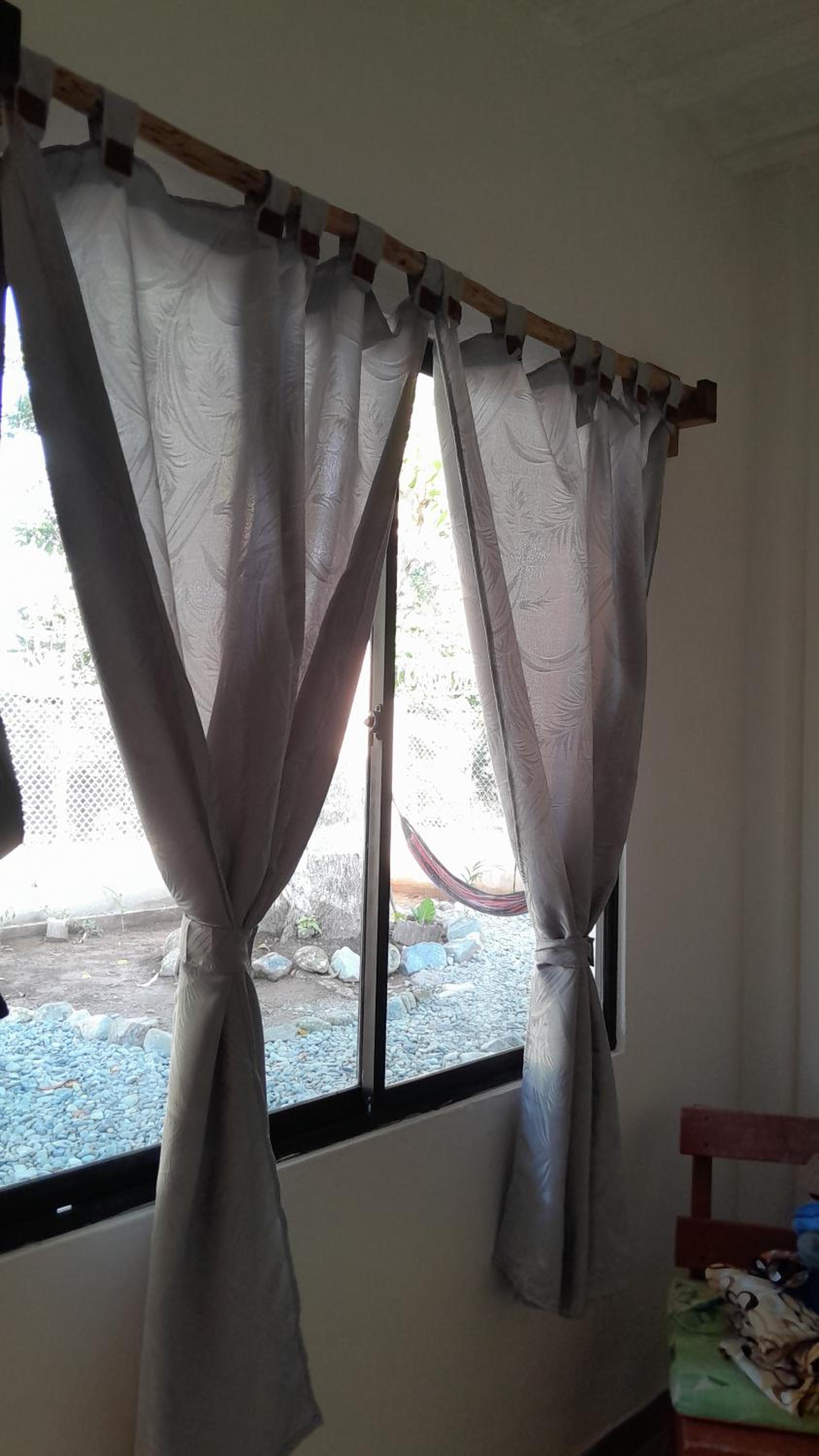 Hostal Rojoyale