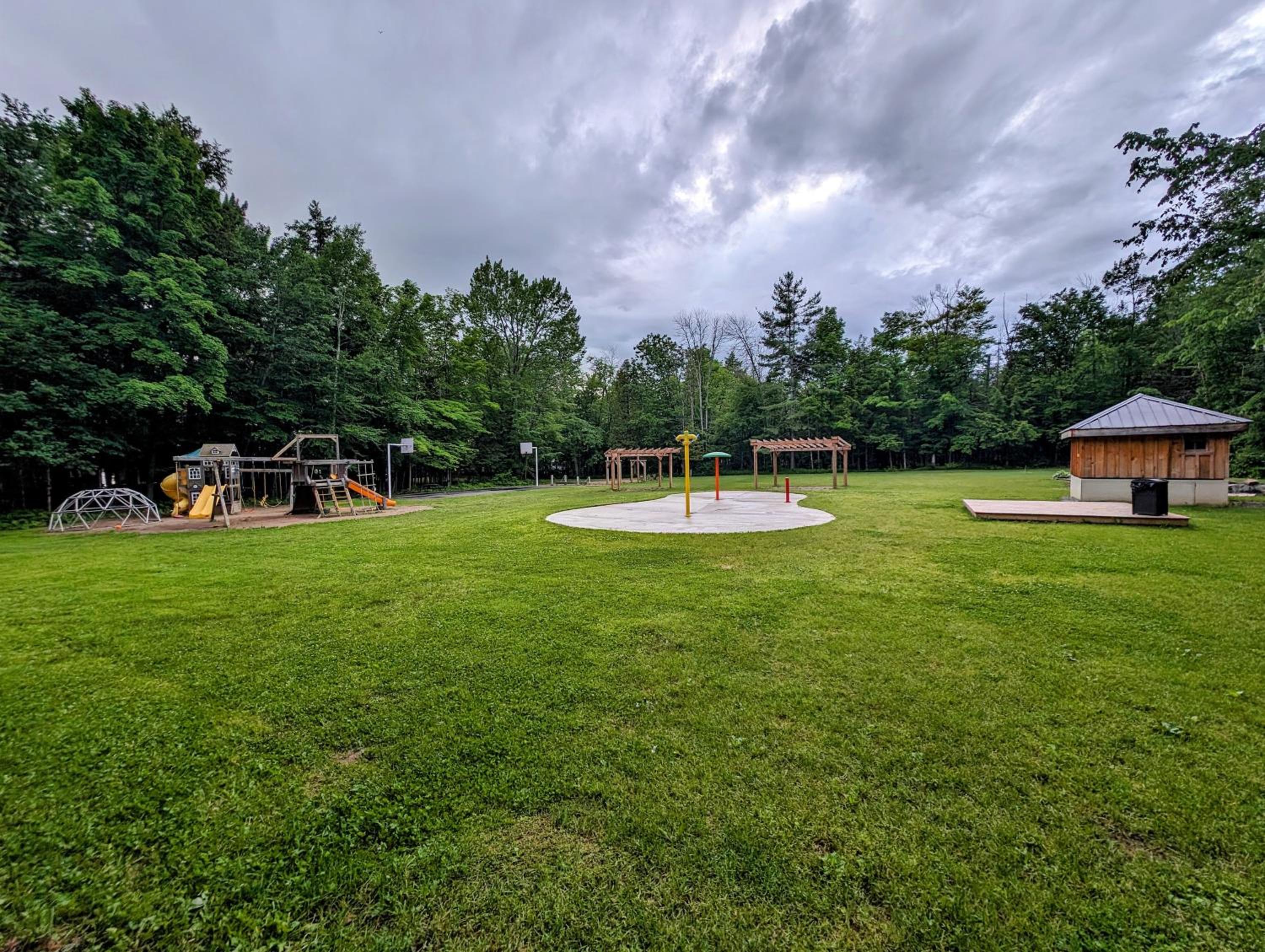Pine Lodge