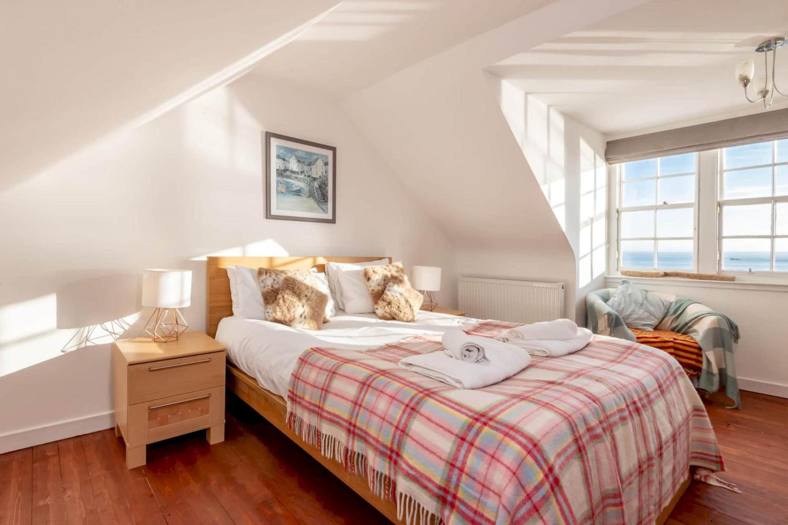 Shore House - Pittenweem view 4