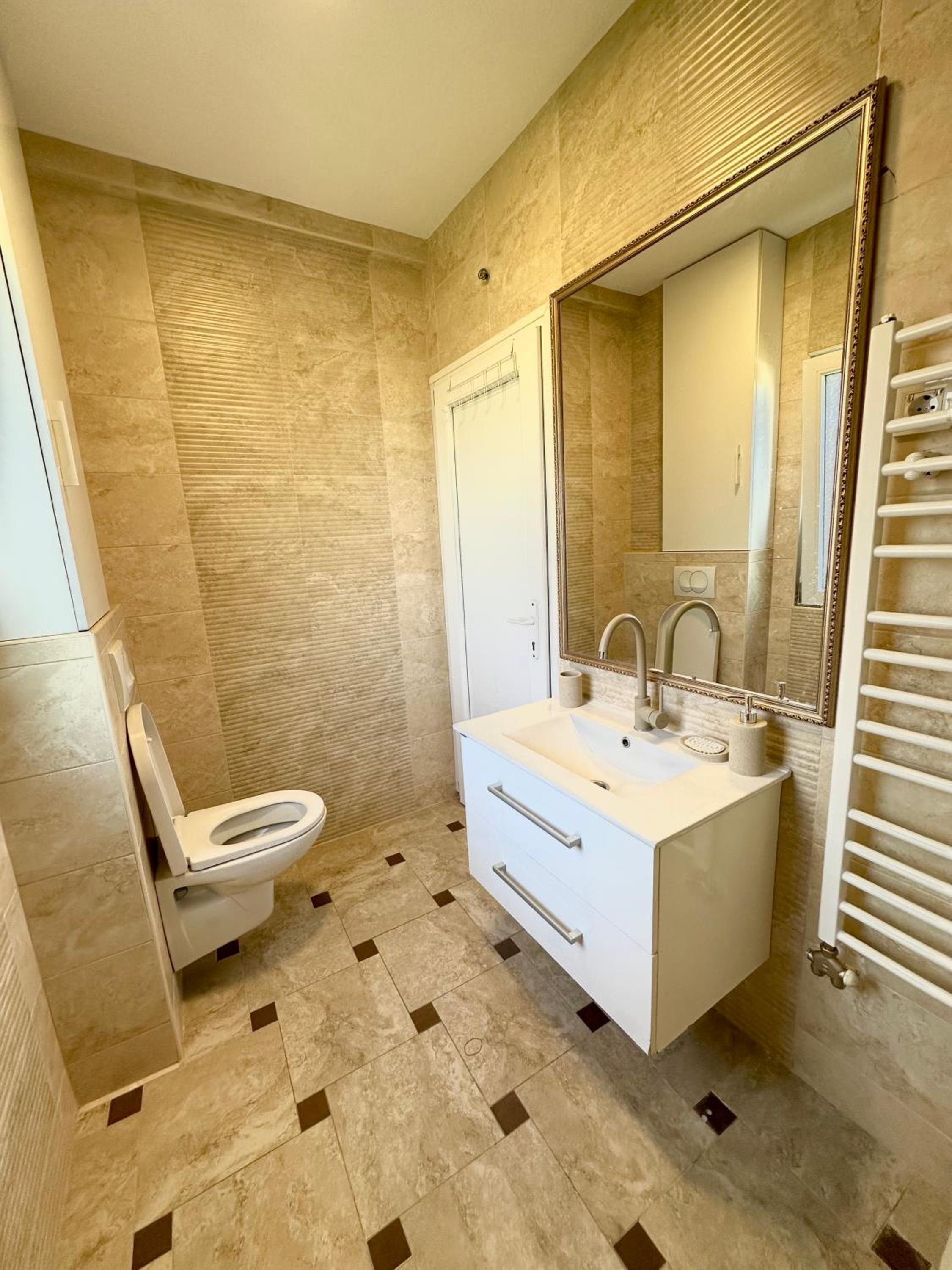 Montenegrina Apartment