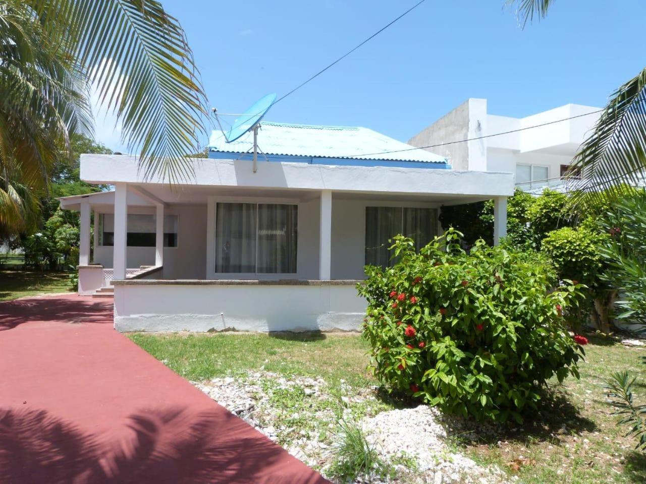 Casa Amandy Guest House