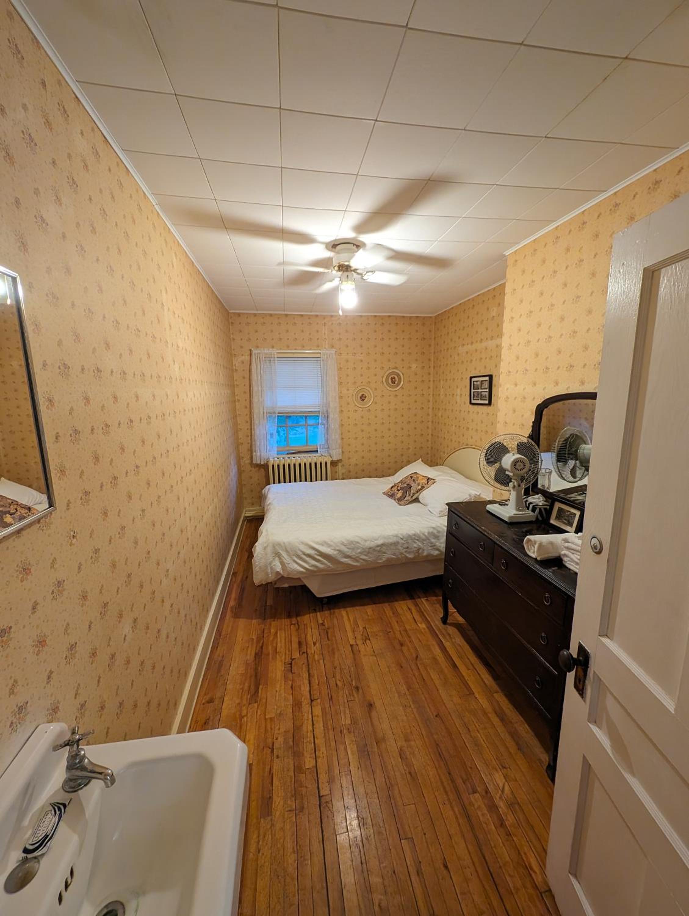 Pine Lodge