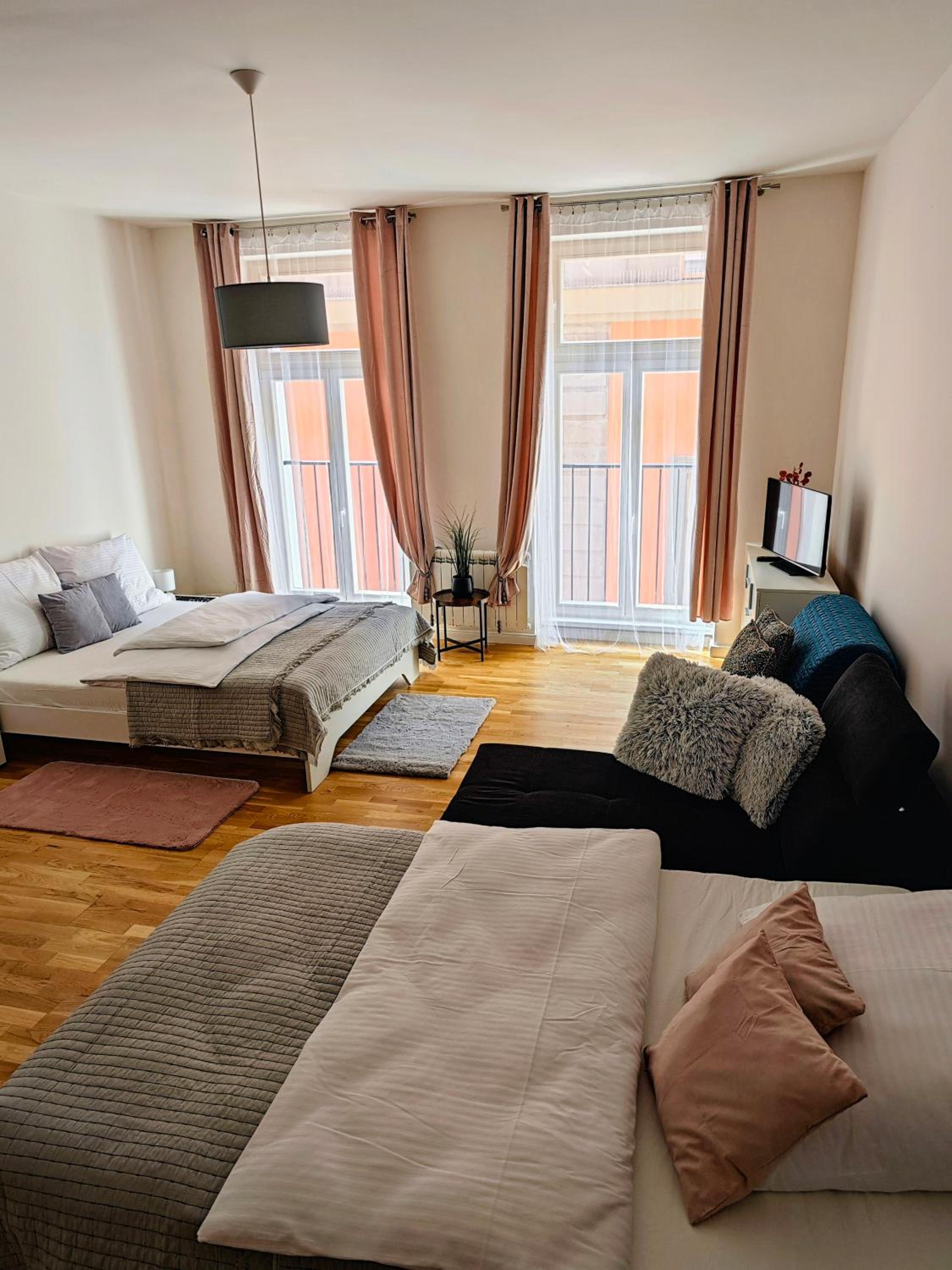 Gold Apartments Prague