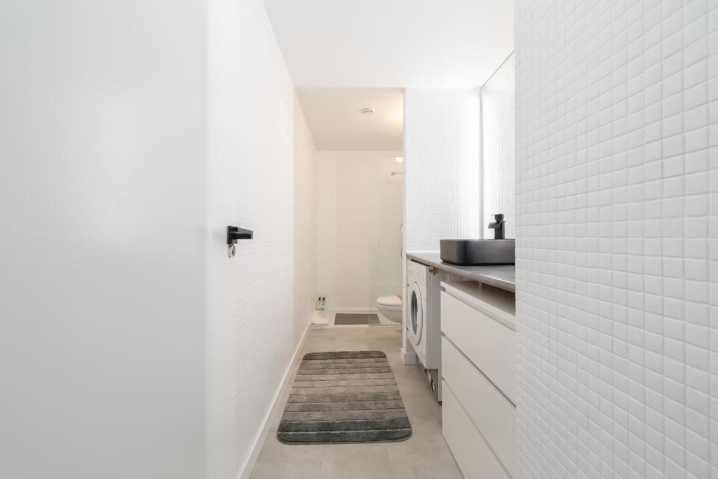 Espectacular moderno con parking by CABANA Rentals photo 2