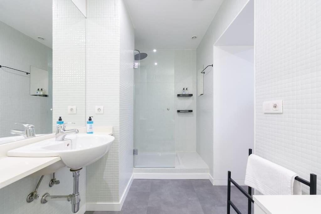 Espectacular moderno con parking by CABANA Rentals photo 3