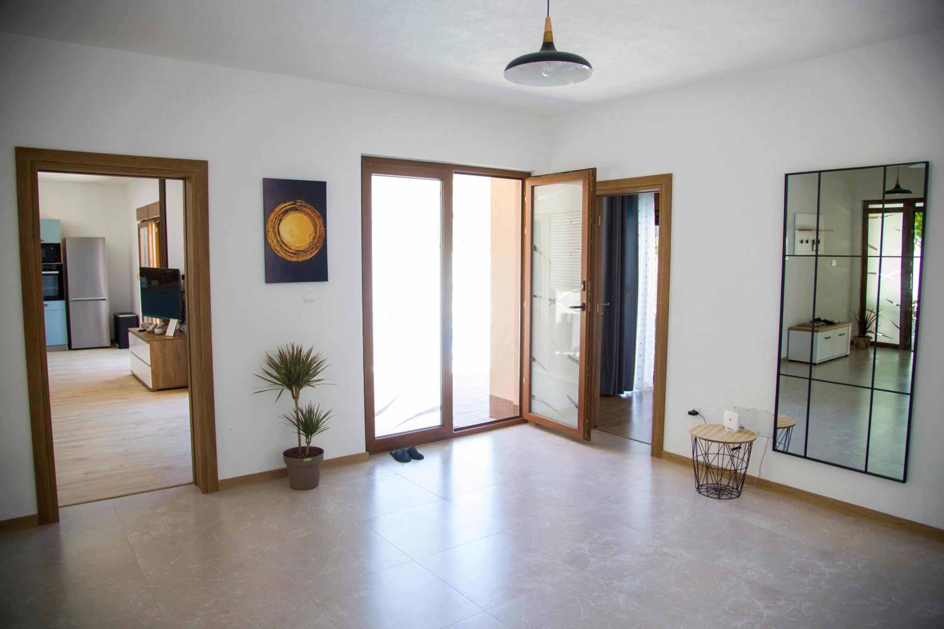 Luxury Villa G Residency