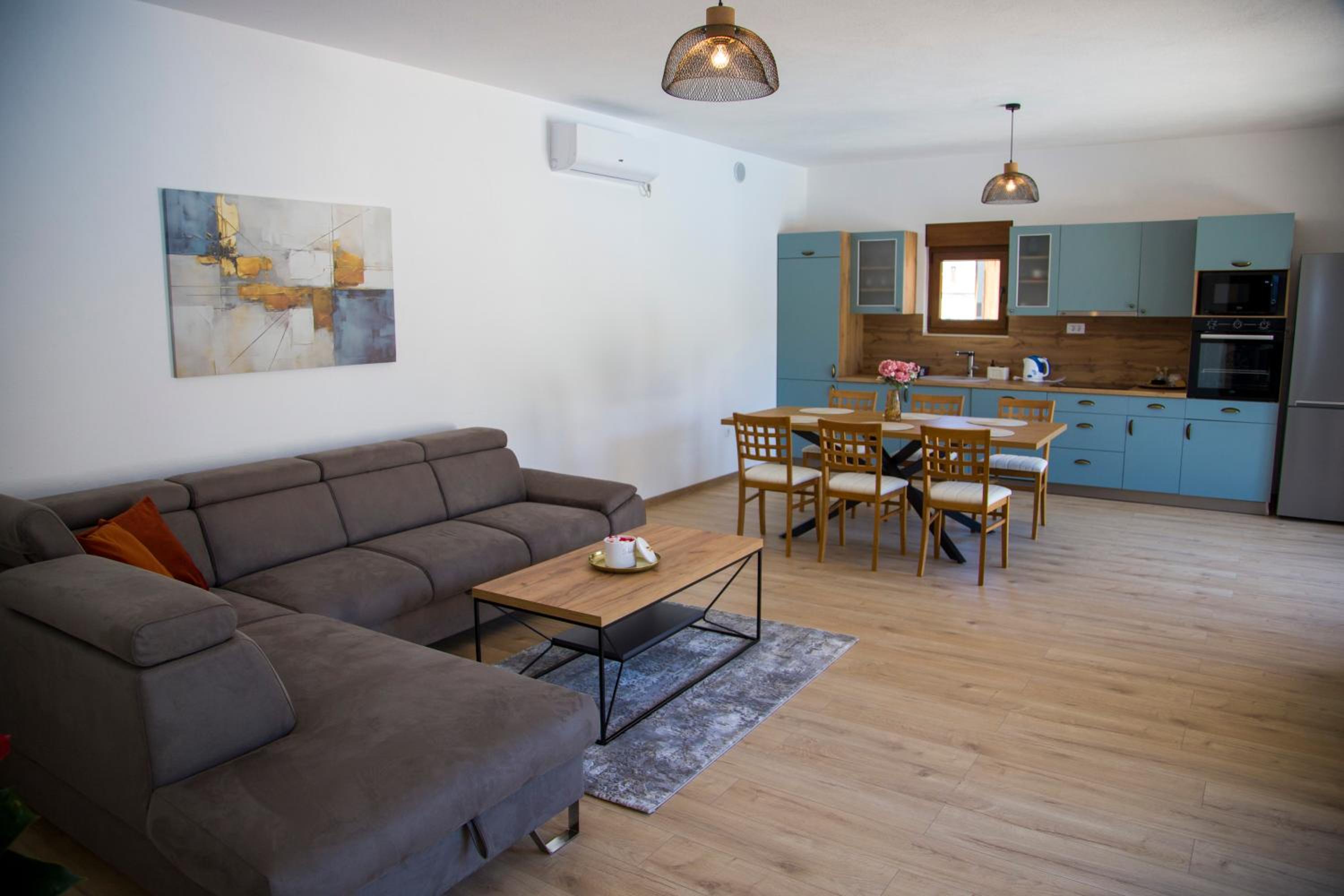 Luxury Villa G Residency