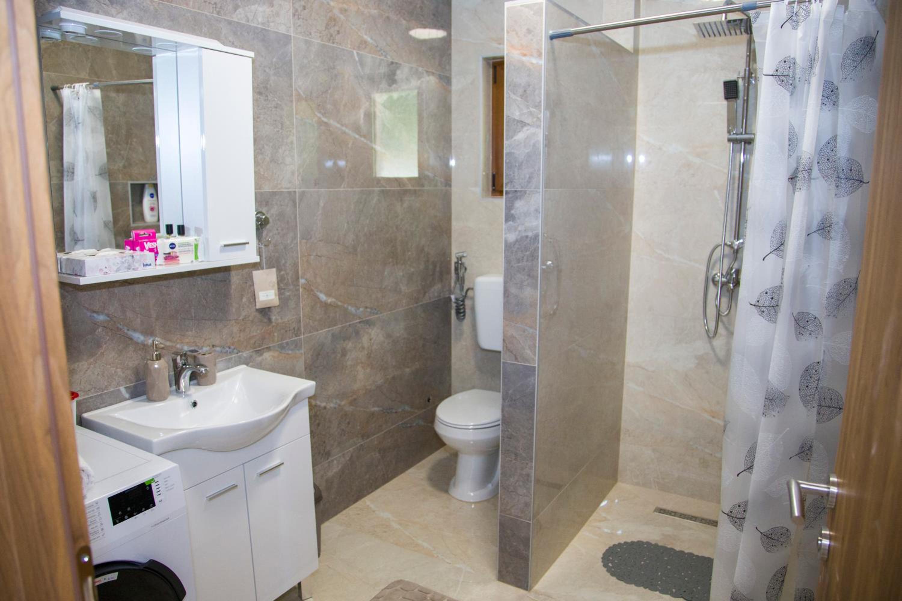 Luxury Villa G Residency