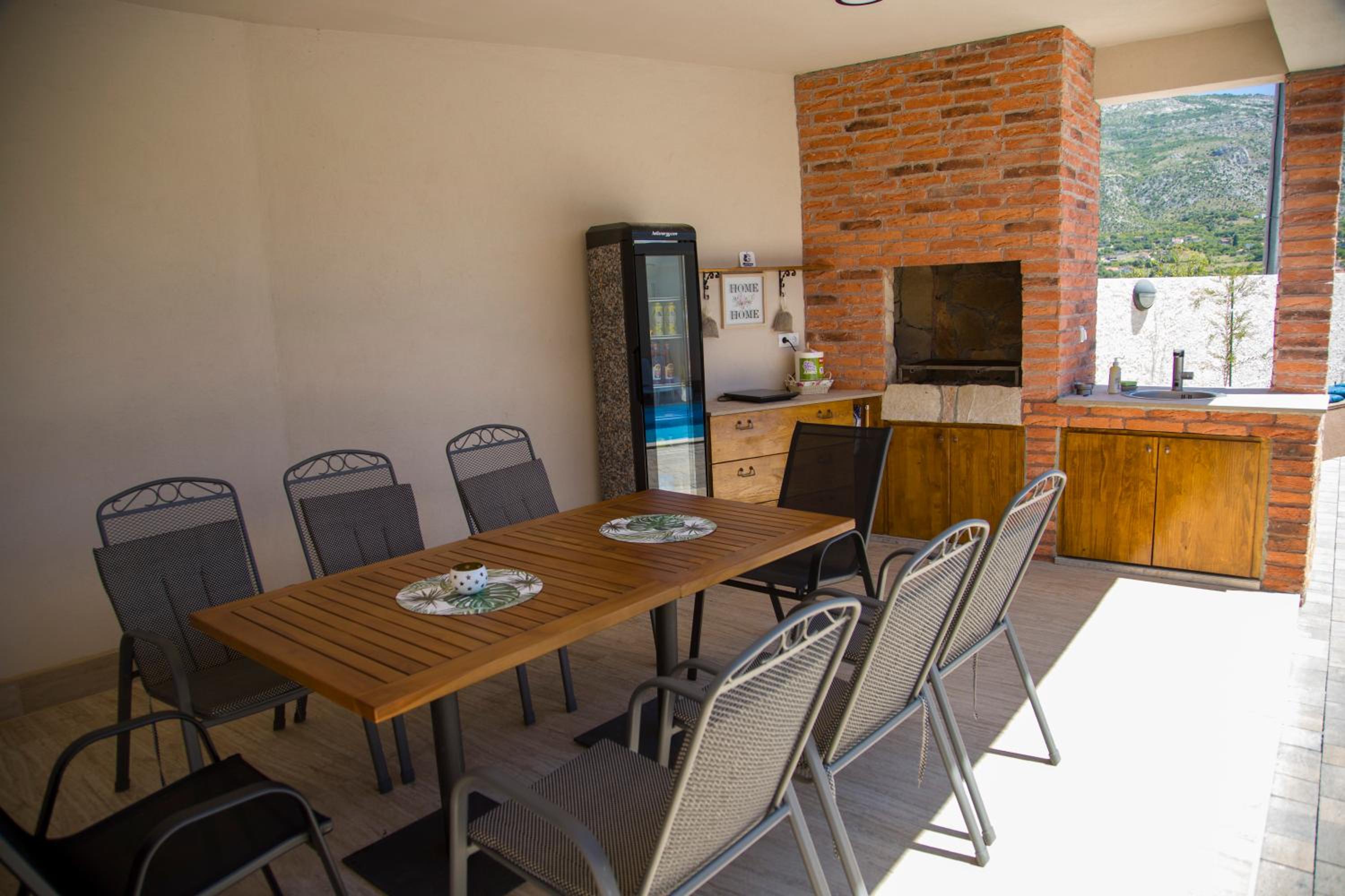 Luxury Villa G Residency