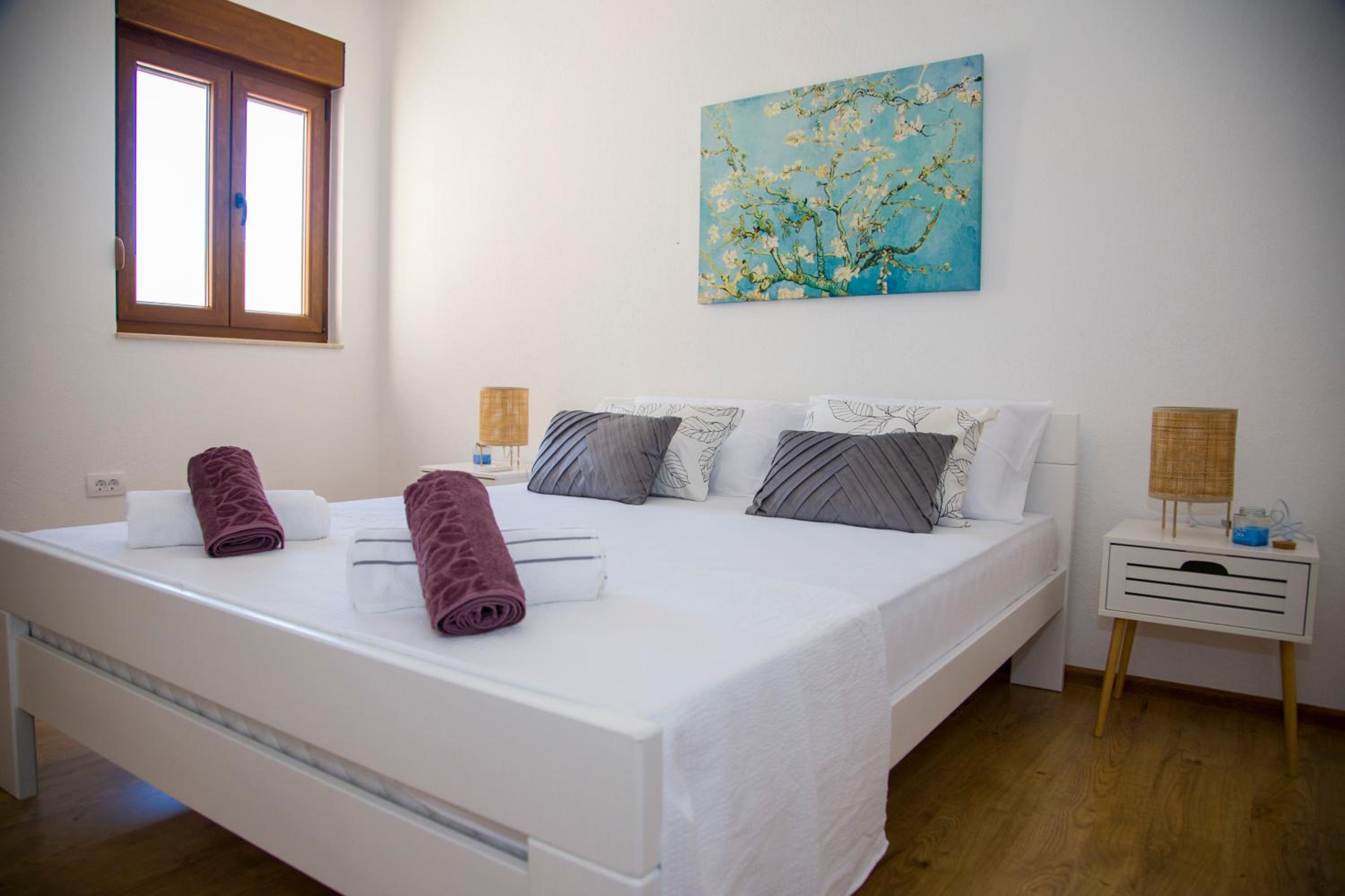 Luxury Villa G Residency